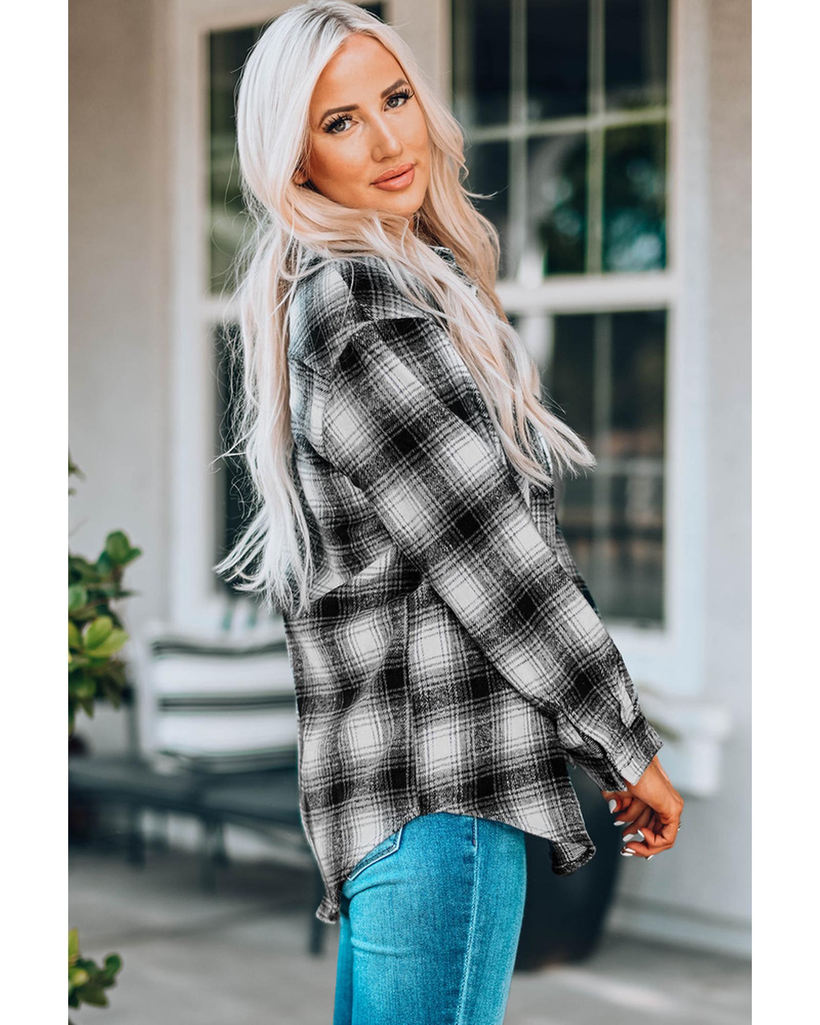 Azura Exchange Plaid Buttons Pocketed Shacket - L