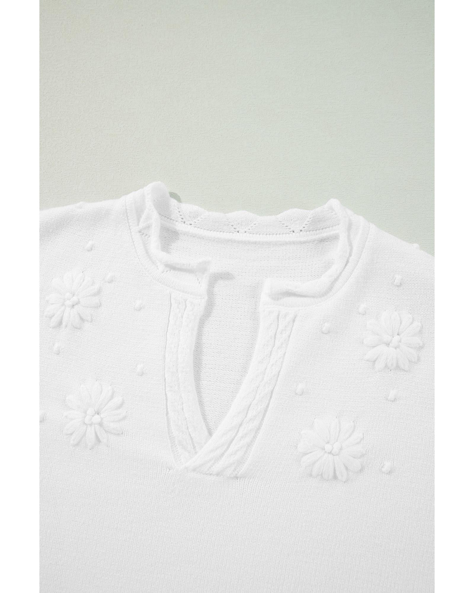 White Flower Detail Knitted Notched Neck Sweater - M