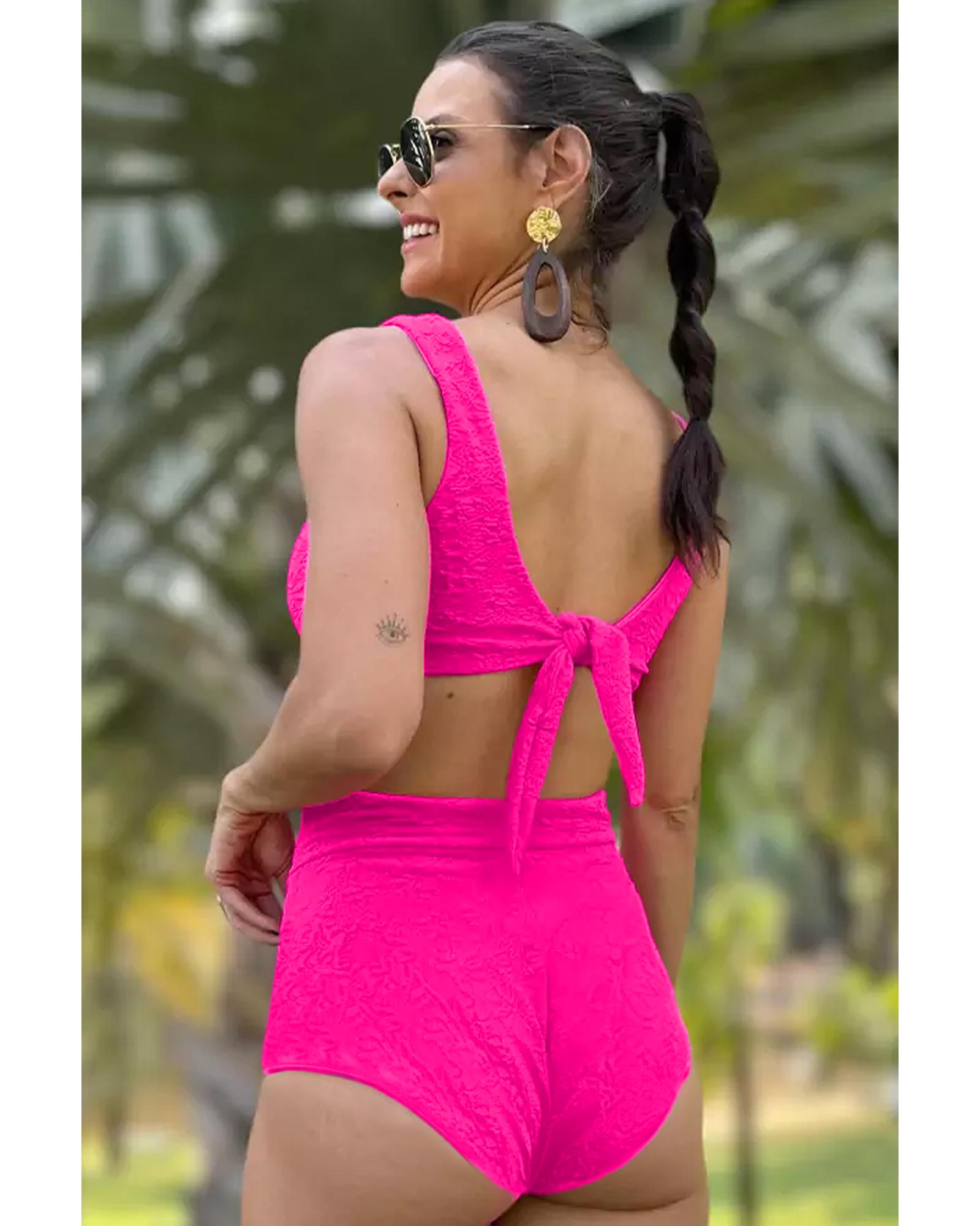 Rose Red Gold Shell Decor Wire-free Knotted 2pcs Bikini Swimsuit - S