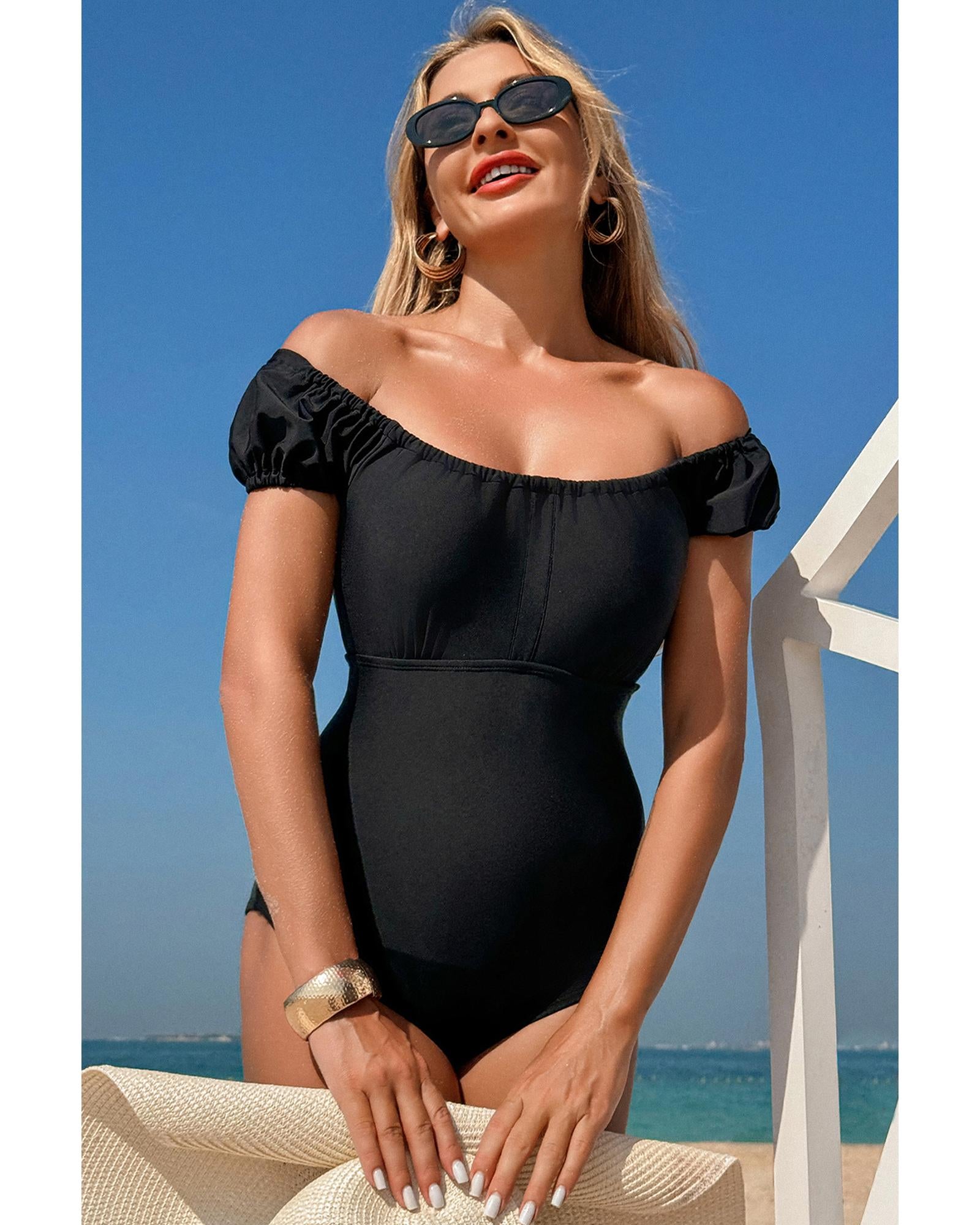 Black Elastic Neckline Short Sleeve One Piece Swimsuit - S