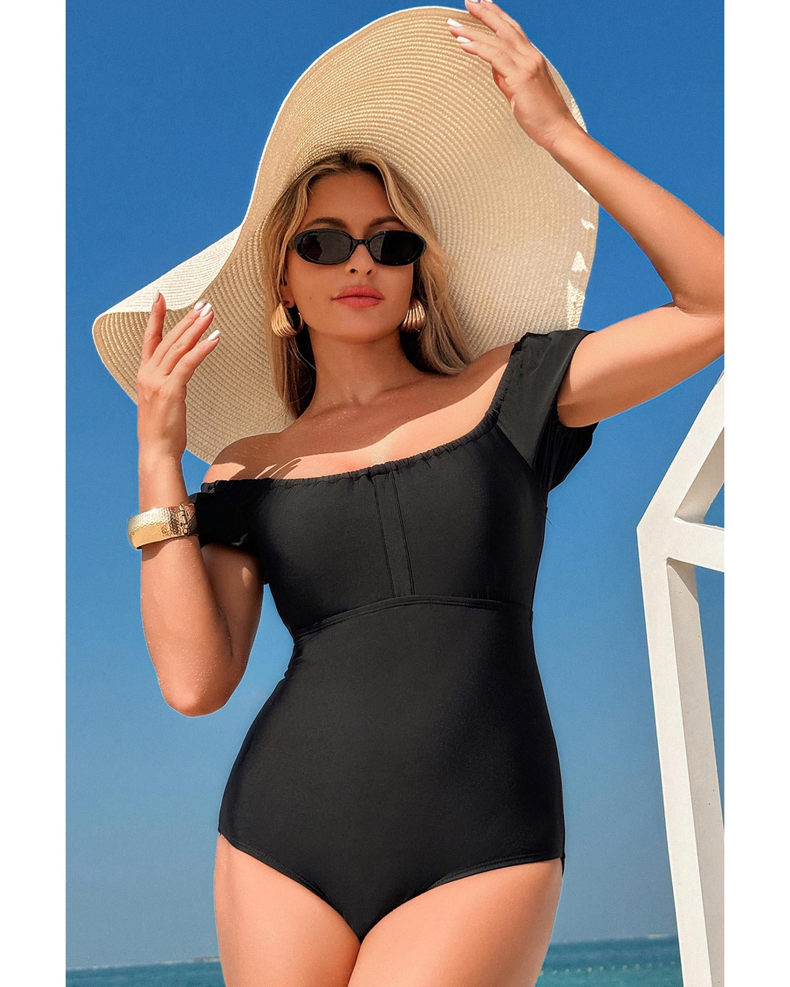Black Elastic Neckline Short Sleeve One Piece Swimsuit - S