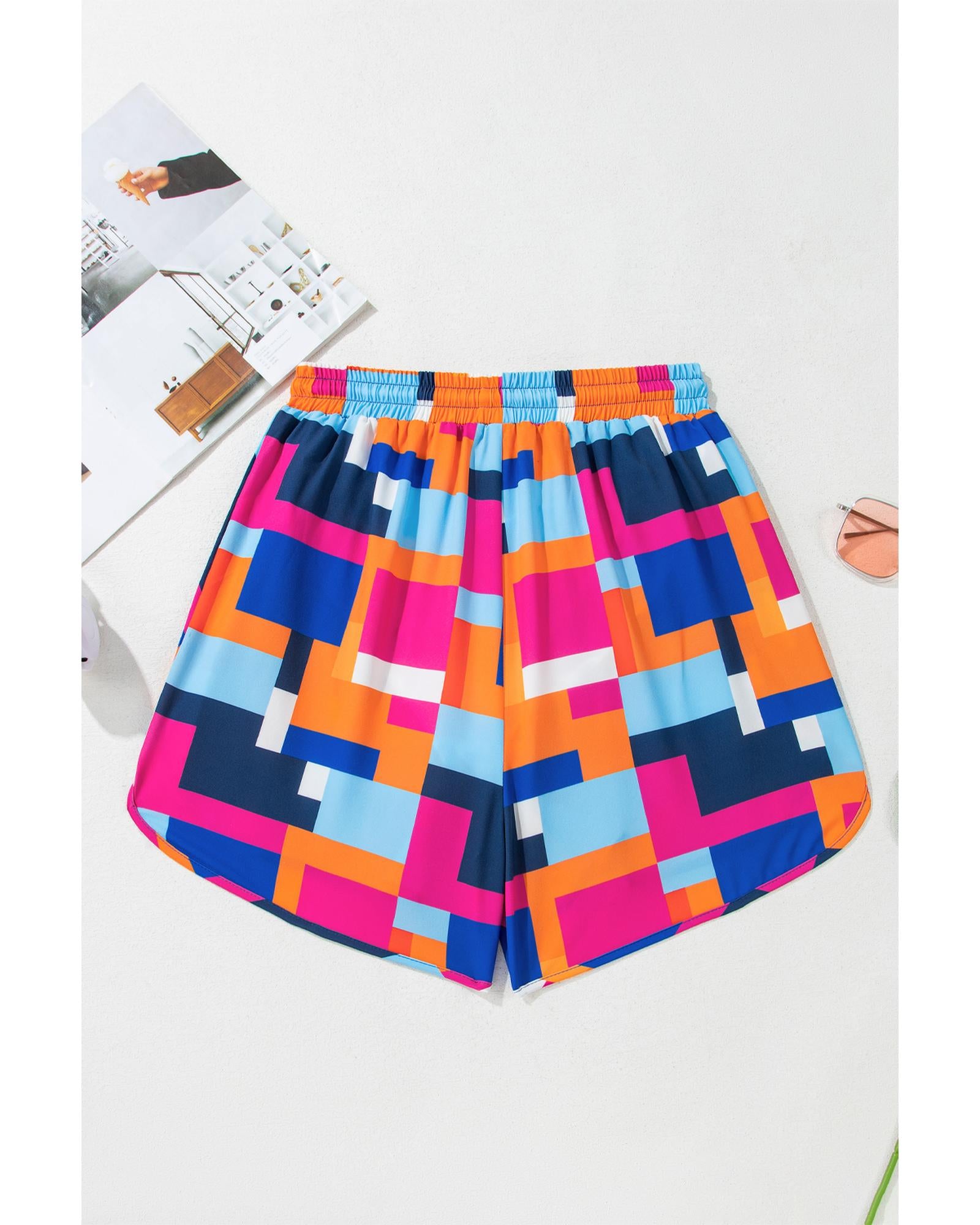 Rose Geometric Printed Drawstring Waist Beach Shorts with Pockets - M