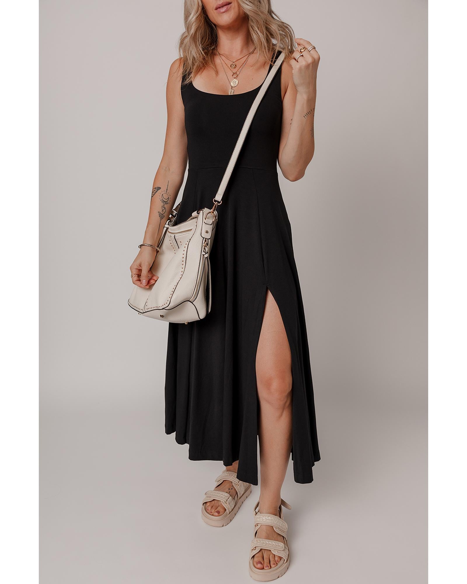 Black Sleeveless Scoop Neck Flared Split Midi Dress - L