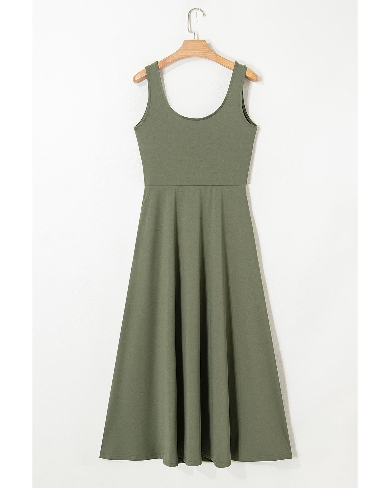 Four Leaf Clover Sleeveless Scoop Neck Flared Split Midi Dress - L