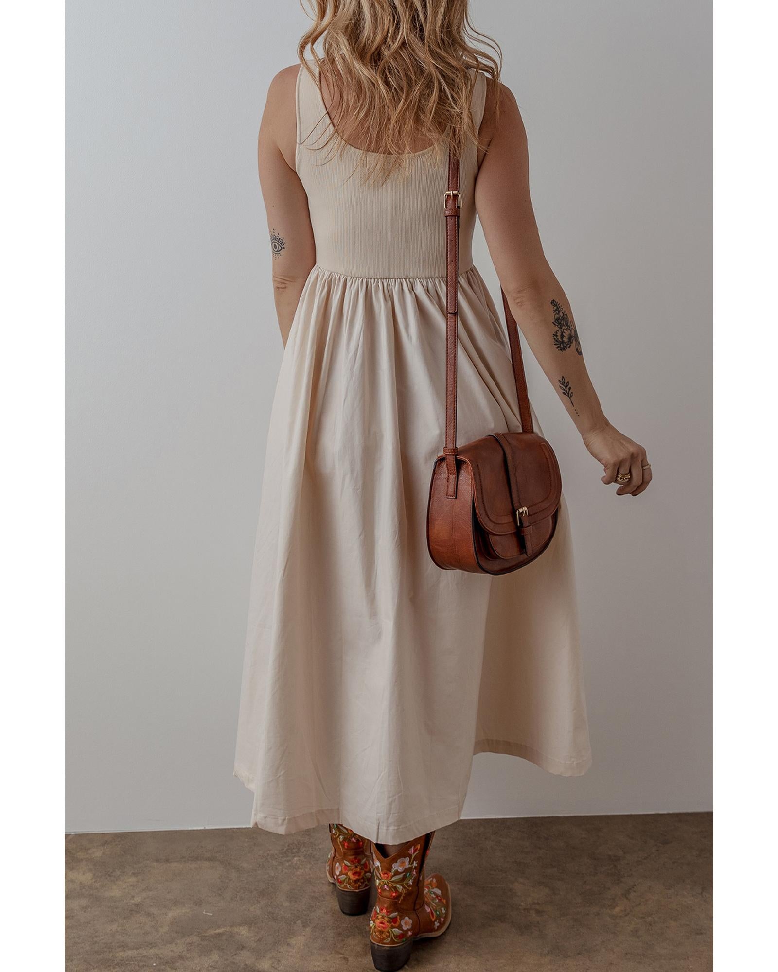 Beige Scoop Neck Ribbed Bodice Pleated Sleeveless Long Dress - M