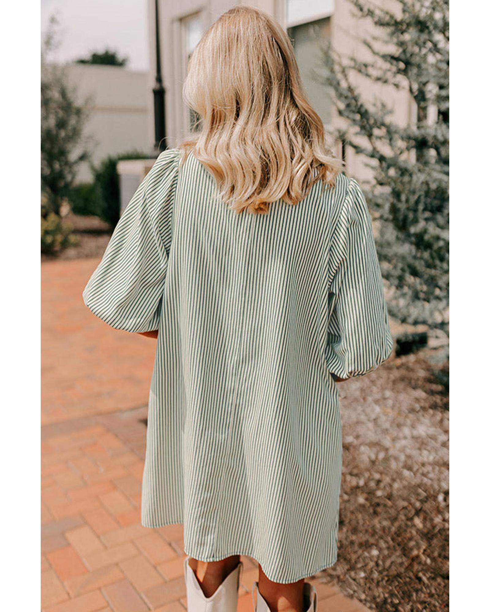 Green Patch Pockets Button Down Short Puff Sleeve Dress - M