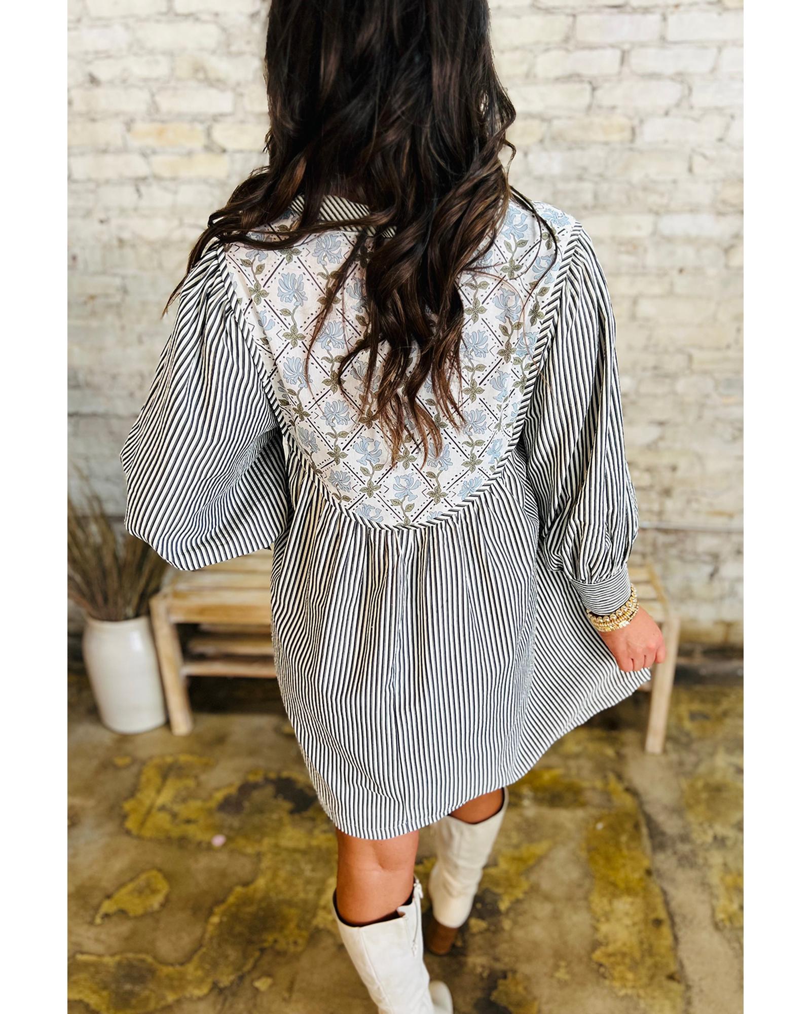 Black Stripe Floral Patchwork Tied V Neck Shift Long Sleeve Mini Dress - M