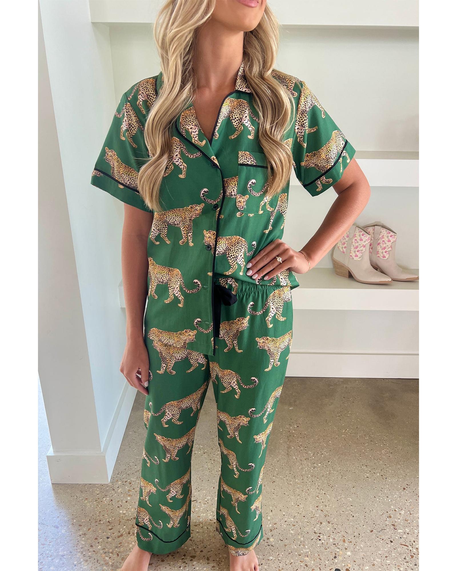 Green Cheetah Print Short Sleeve Shirt and Pants Pajama Set - L
