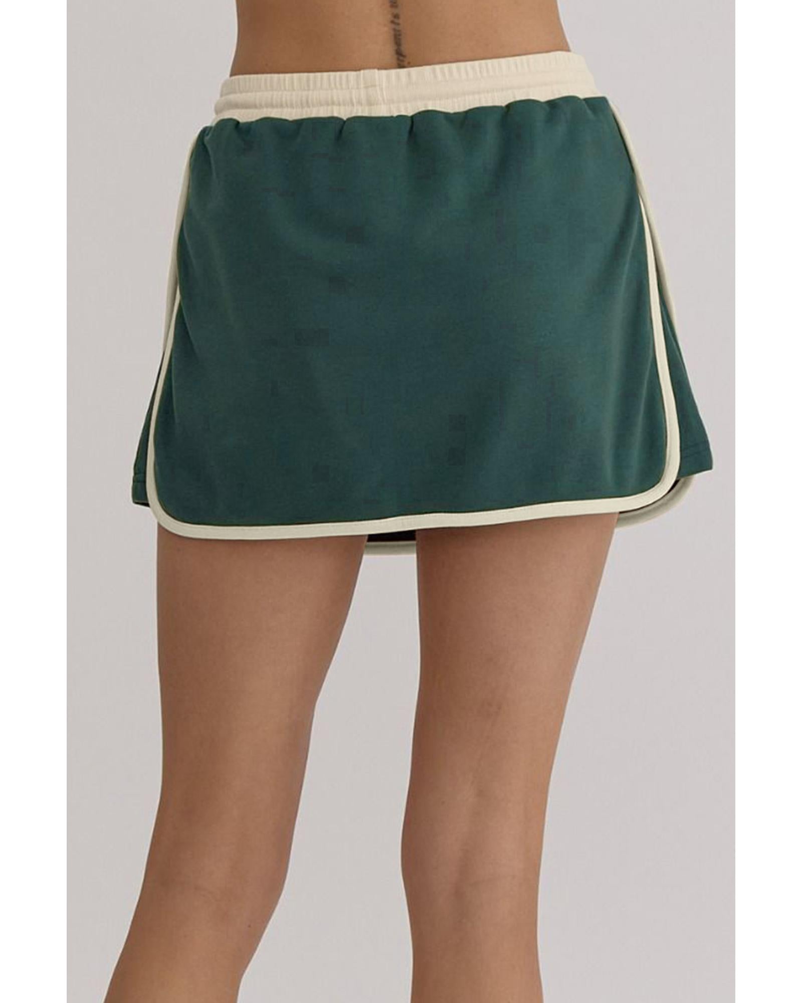 Evergreen Color Contrast Loose Pullover and Lace-up Waist Skort Set - L