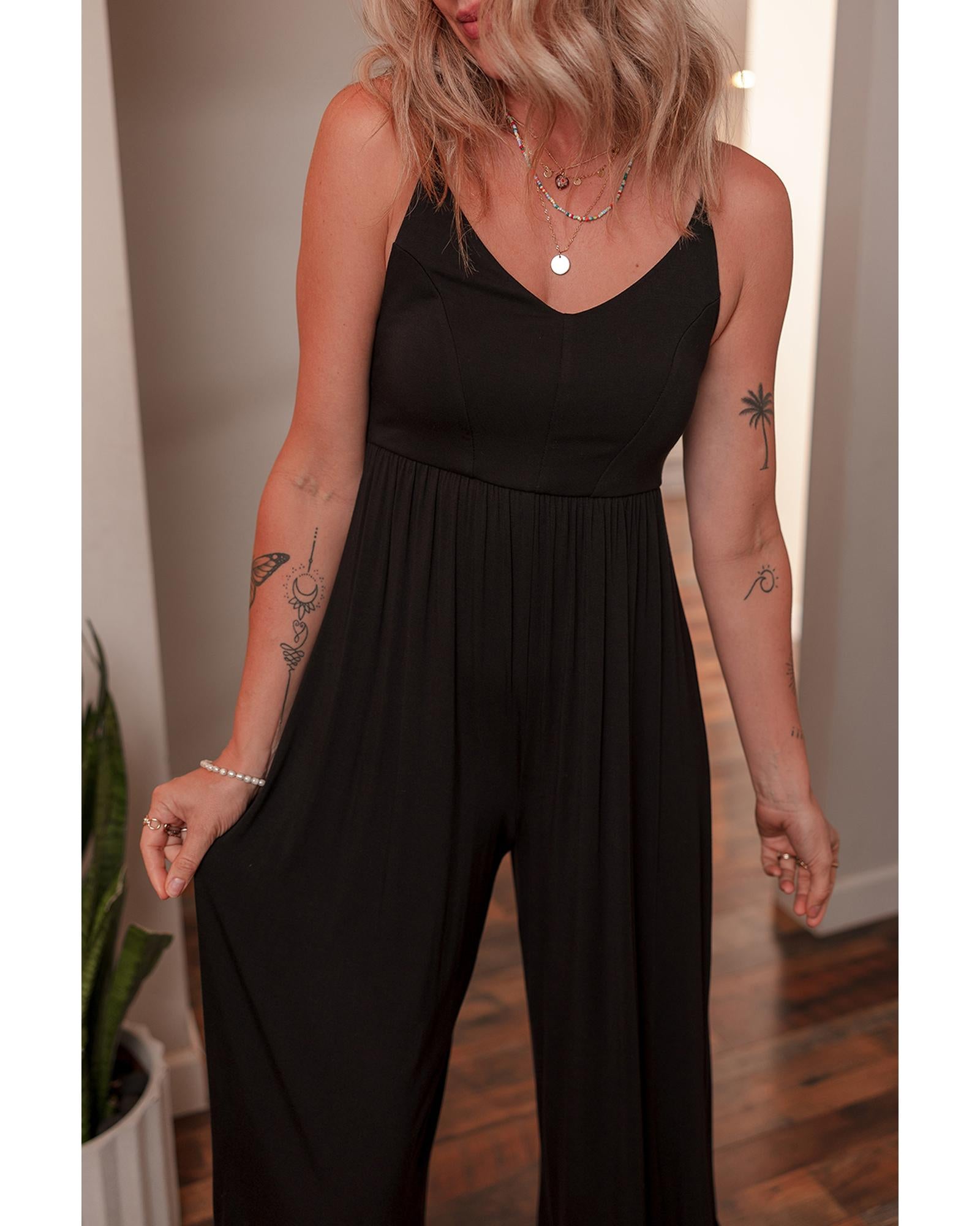 Black Spaghetti Straps Open Back Pleated Wide Leg Jumpsuit - L