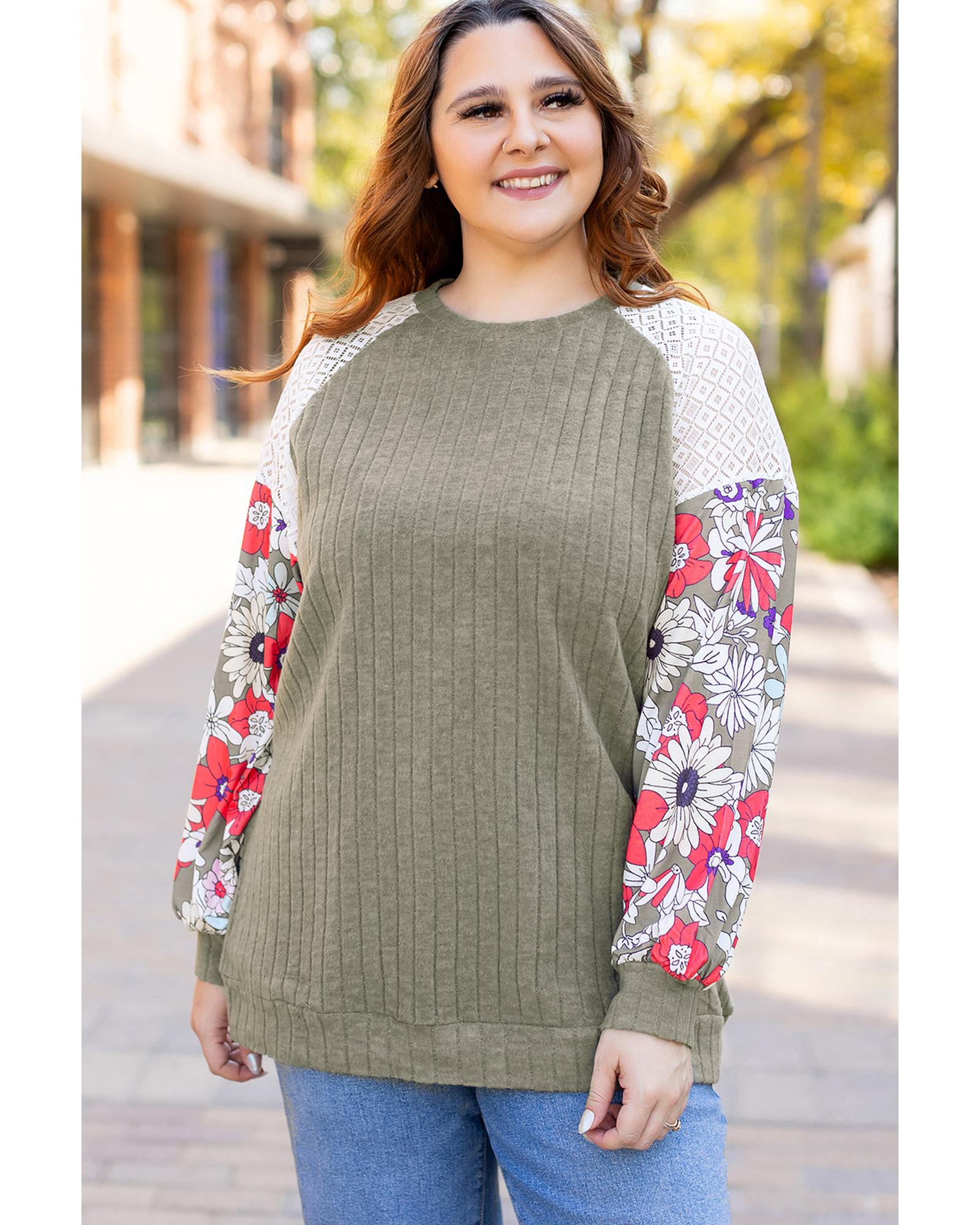Vineyard Green Plus Size Textured Floral Patchwork Raglan Sleeve Blouse - 2X