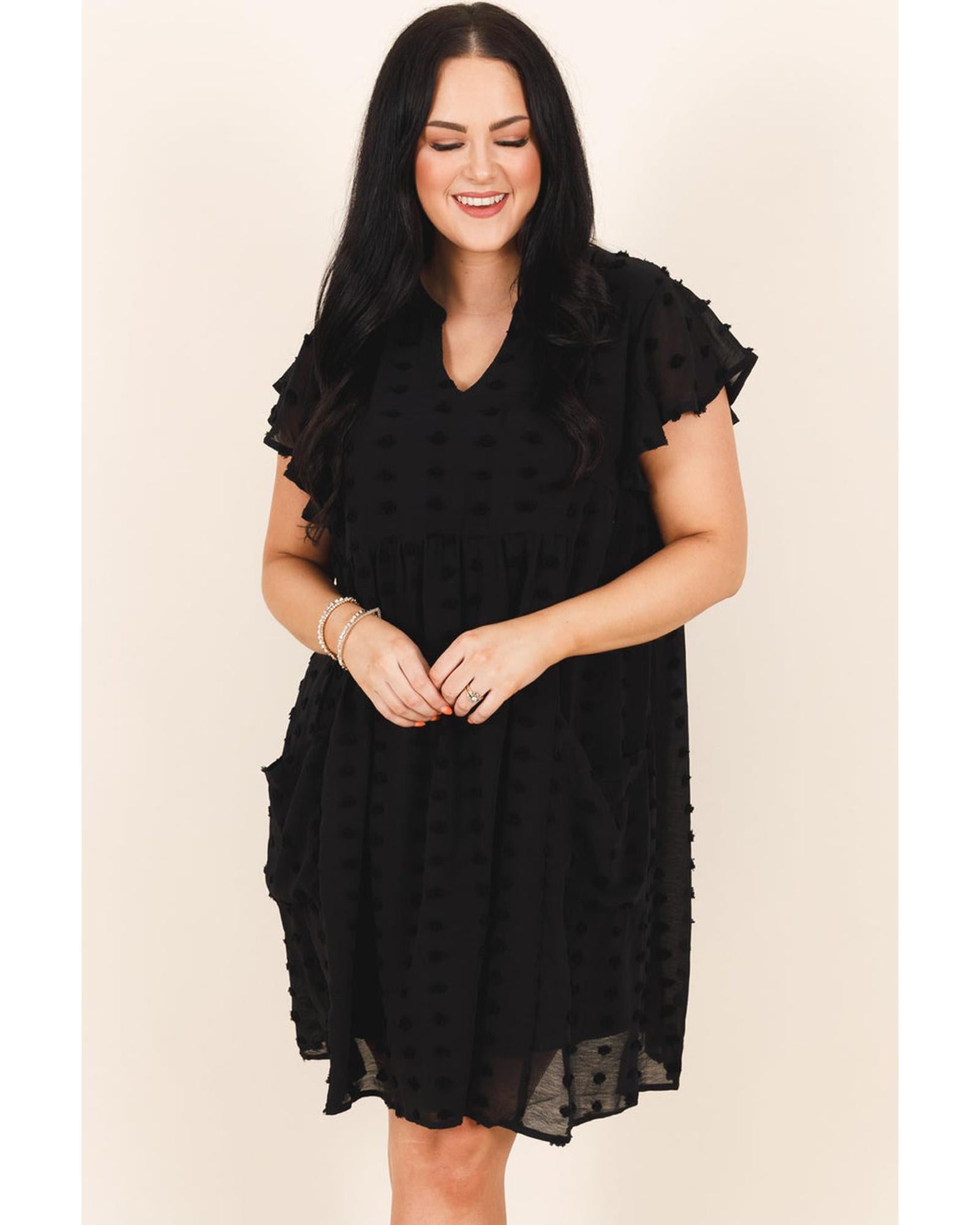Black Dotty Textured Notched Neck Plus Ruffled Dress - 4X