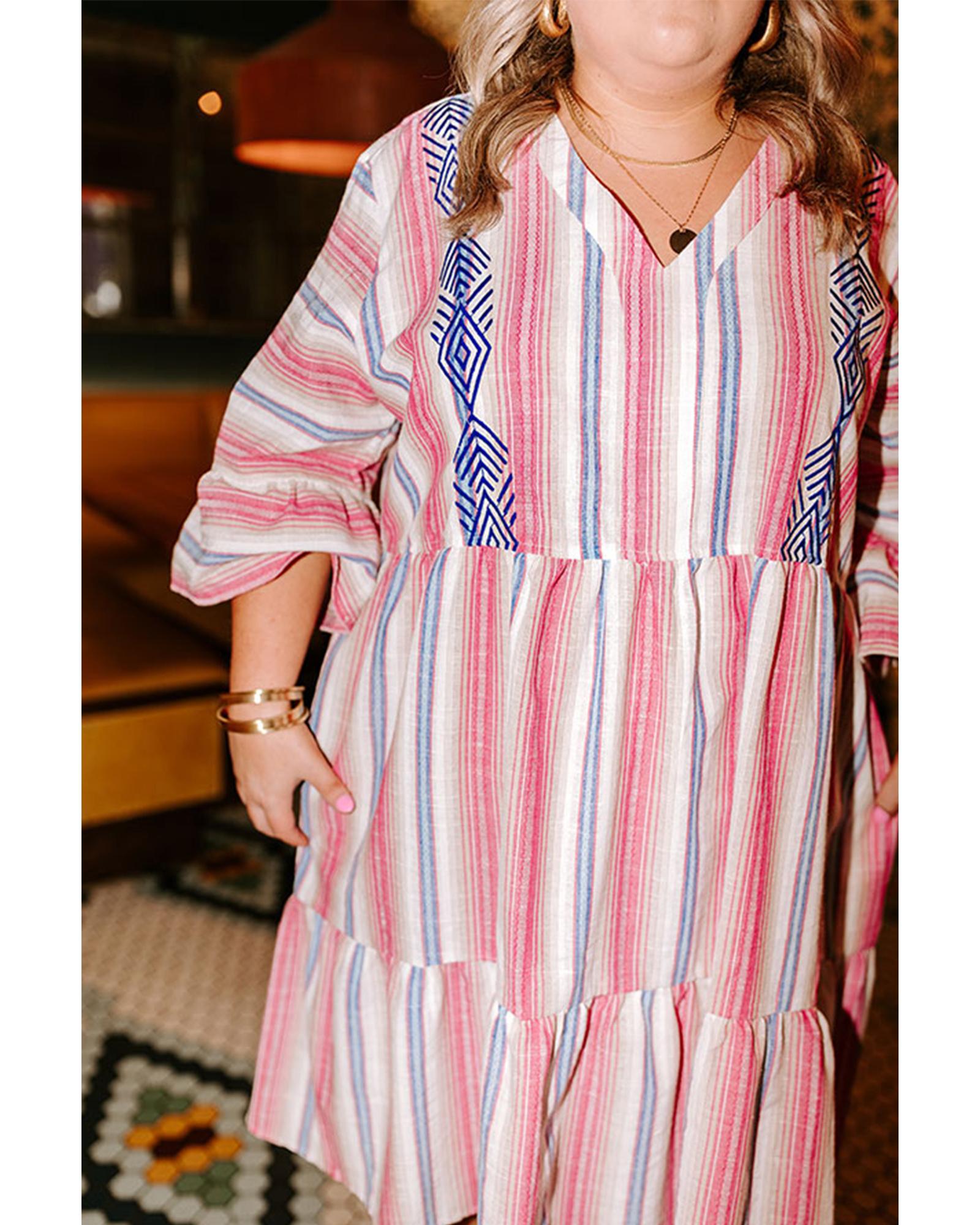 White Stripe Plus Size Embroidered Detail Flared 3/4 Sleeve V Neck Dress - 3X