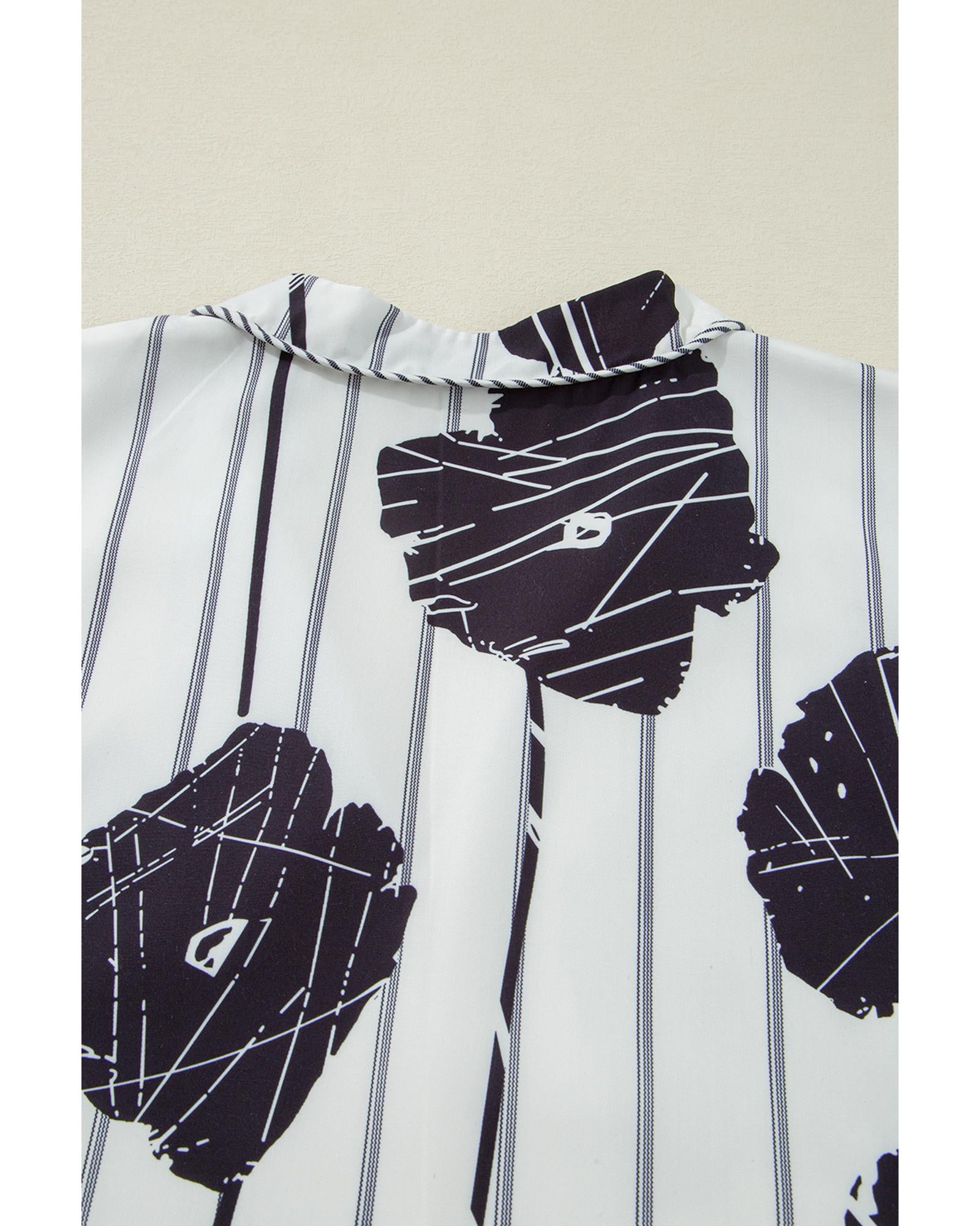 Black Plus Size Floral 3/4 Puff Sleeve Lace-up Neck Mini Dress - 2X