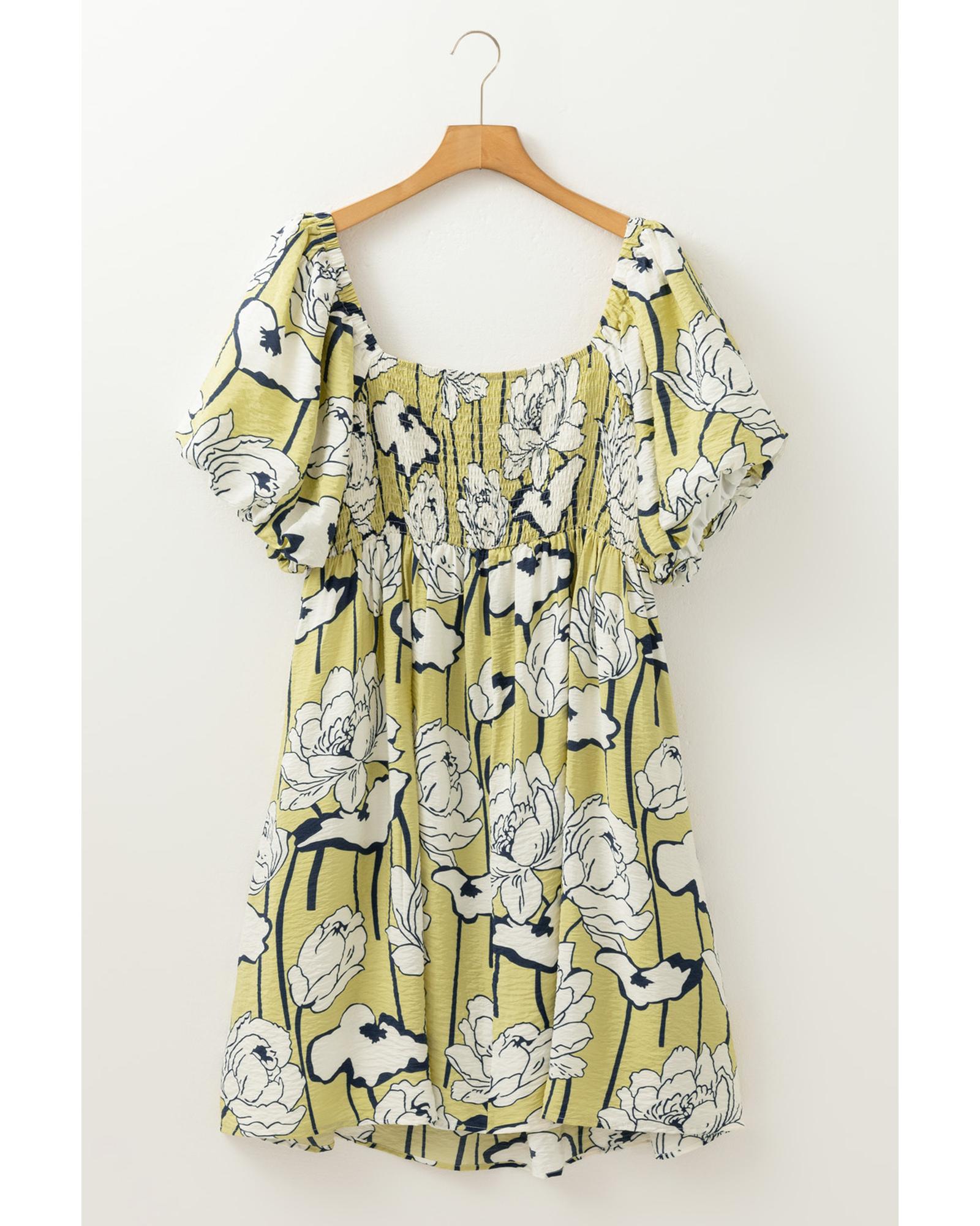Green Plus Size Floral Print Shirred Square Neck Puff Sleeve Dress - 3X