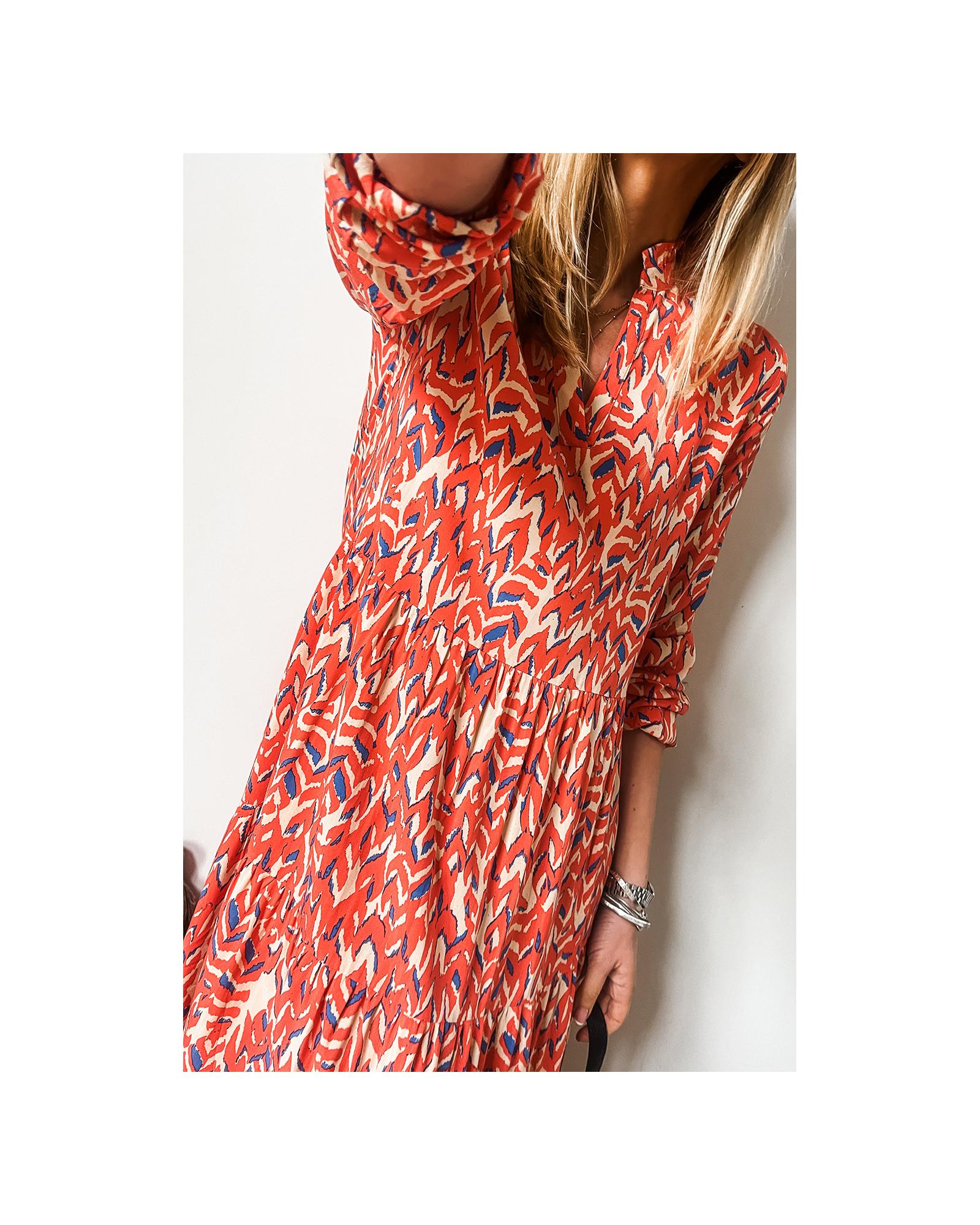 Red Plus Size Abstract Print Notch V Neck High Waist Maxi Dress - 2X