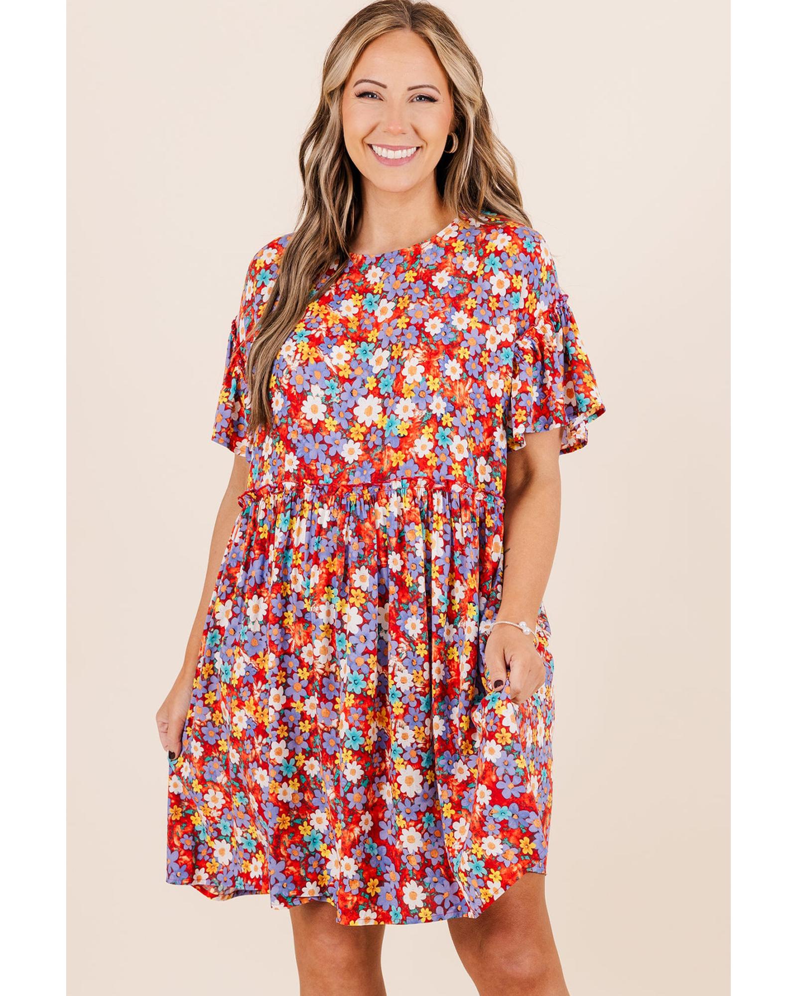 Red Dainty Flower Printed Plus Size Short Sleeve Shift Dress - 3X