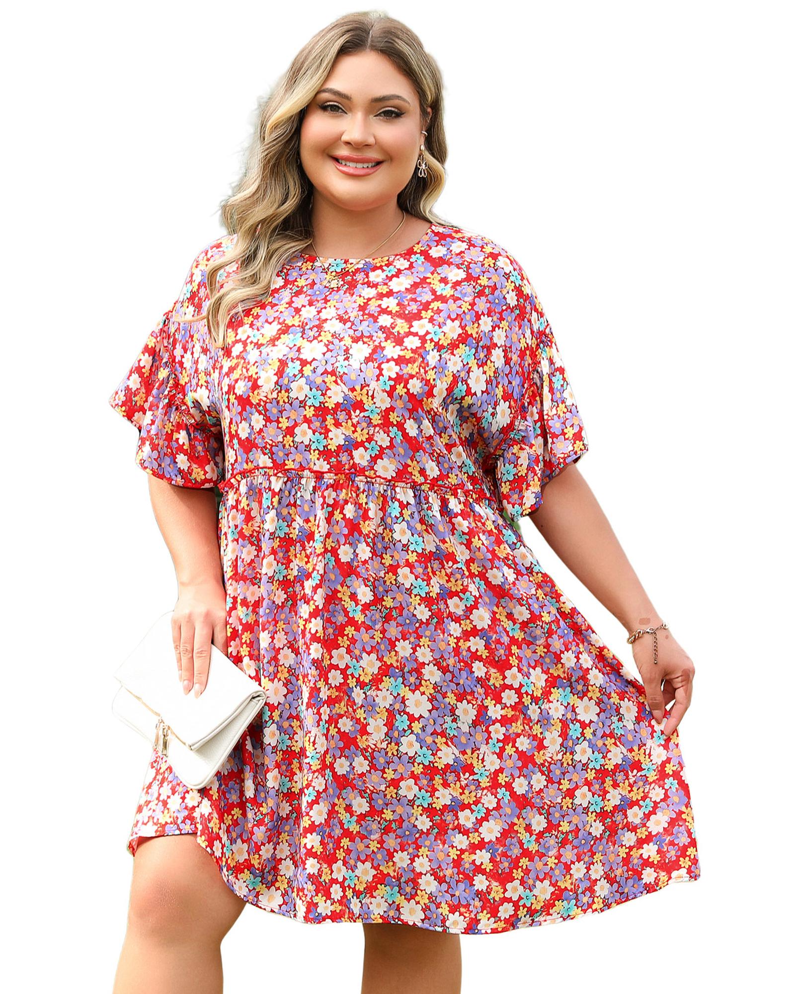 Red Dainty Flower Printed Plus Size Short Sleeve Shift Dress - 3X