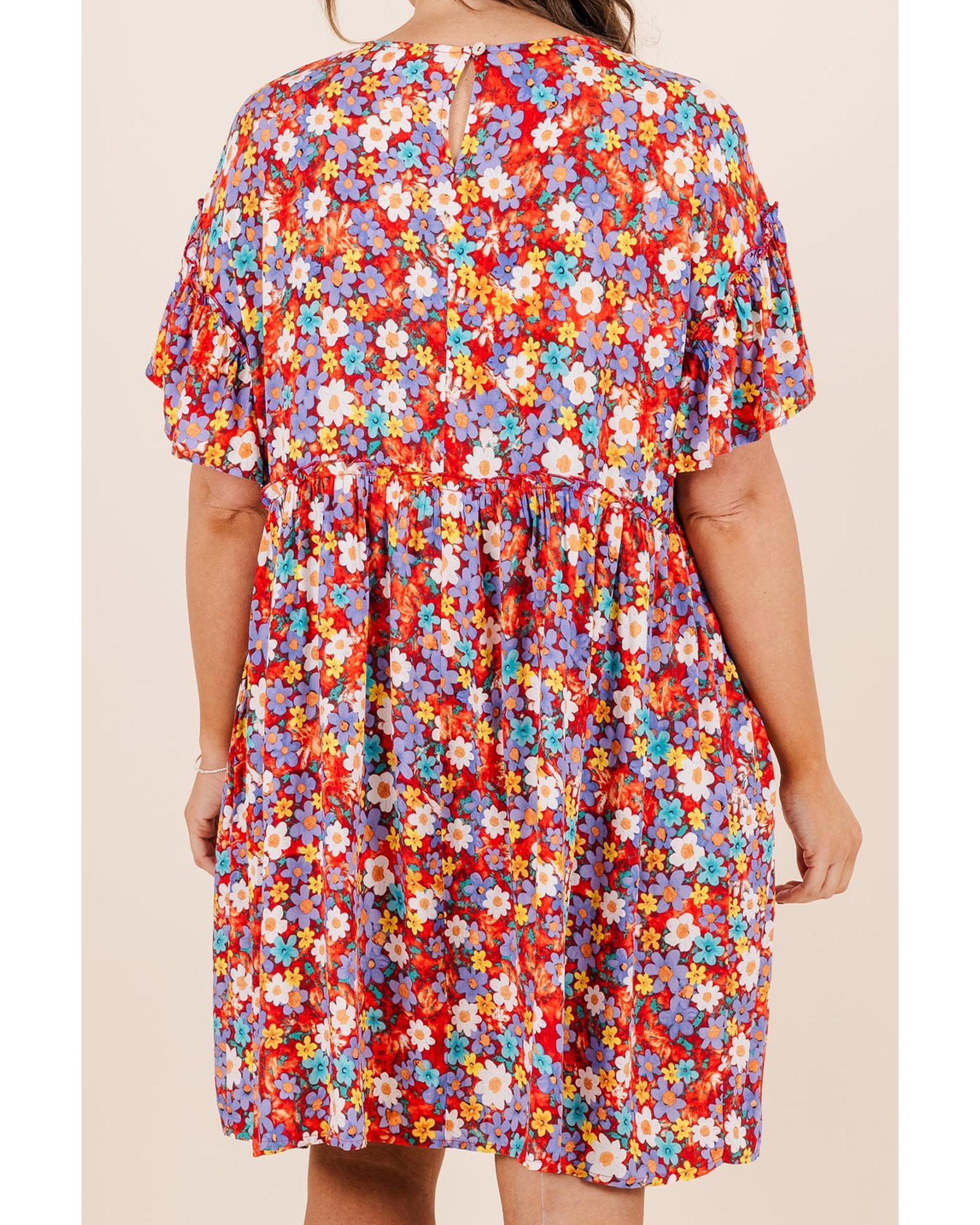 Red Dainty Flower Printed Plus Size Short Sleeve Shift Dress - 4X