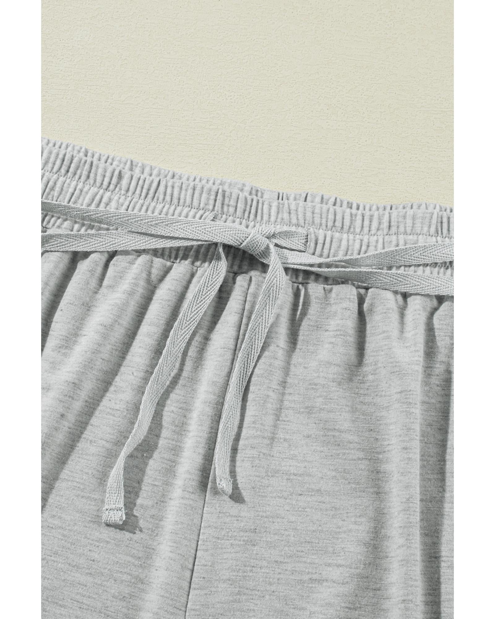 Gray Contrast Stitching Cuffed Sleeve Plus Shorts Set - 1X