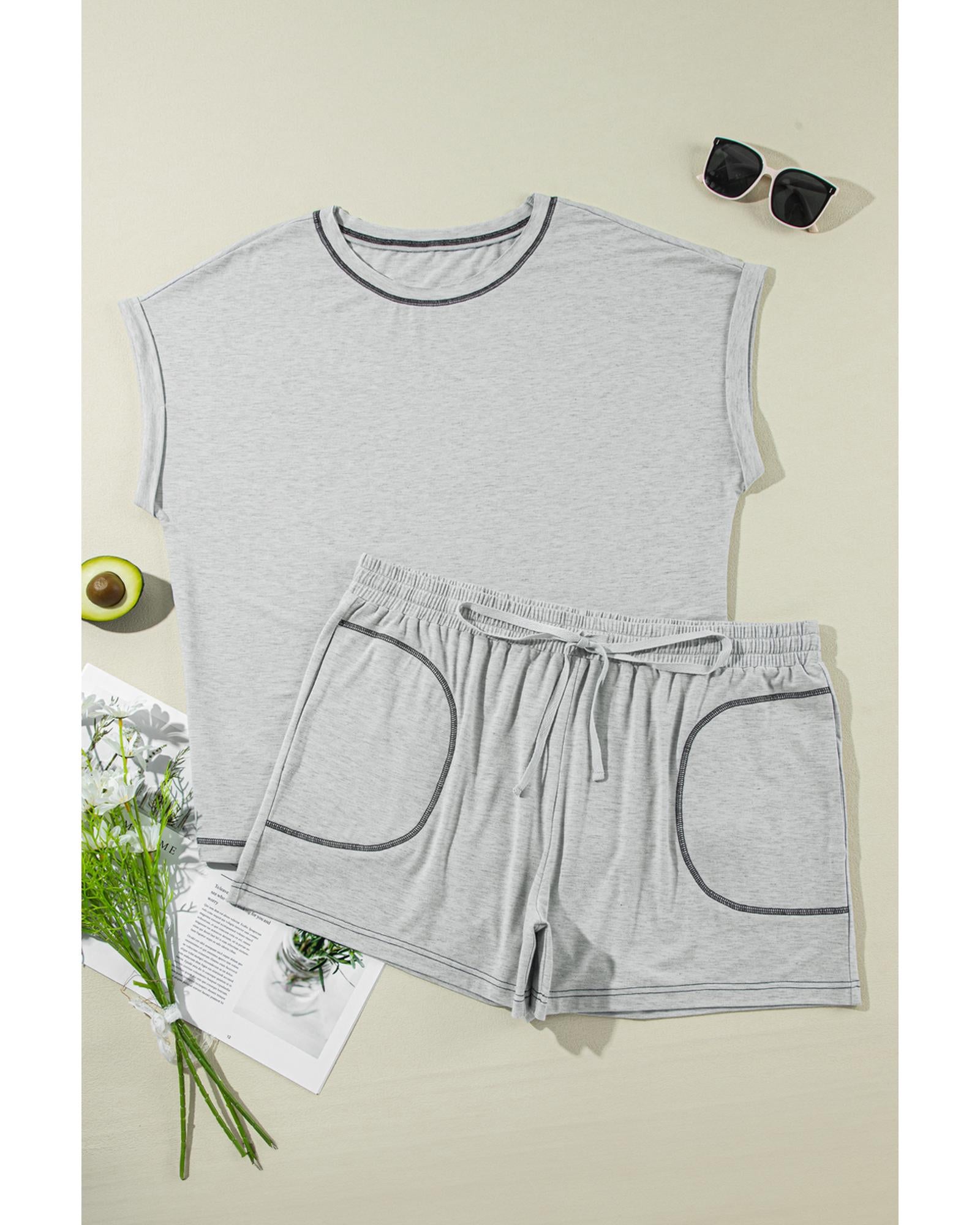Gray Contrast Stitching Cuffed Sleeve Plus Shorts Set - 1X
