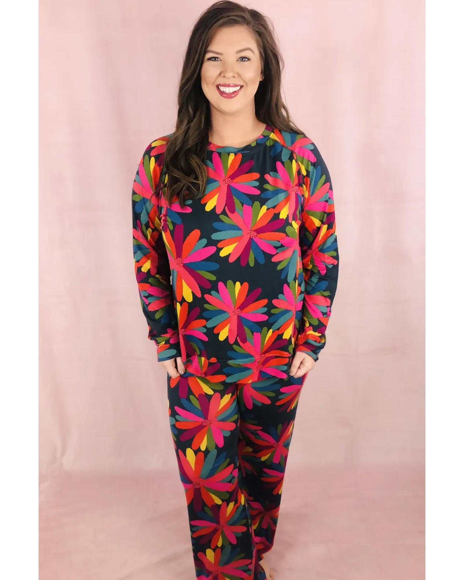 Black Plus Size Printed Long Sleeve and Pants Lounge Set - 4X