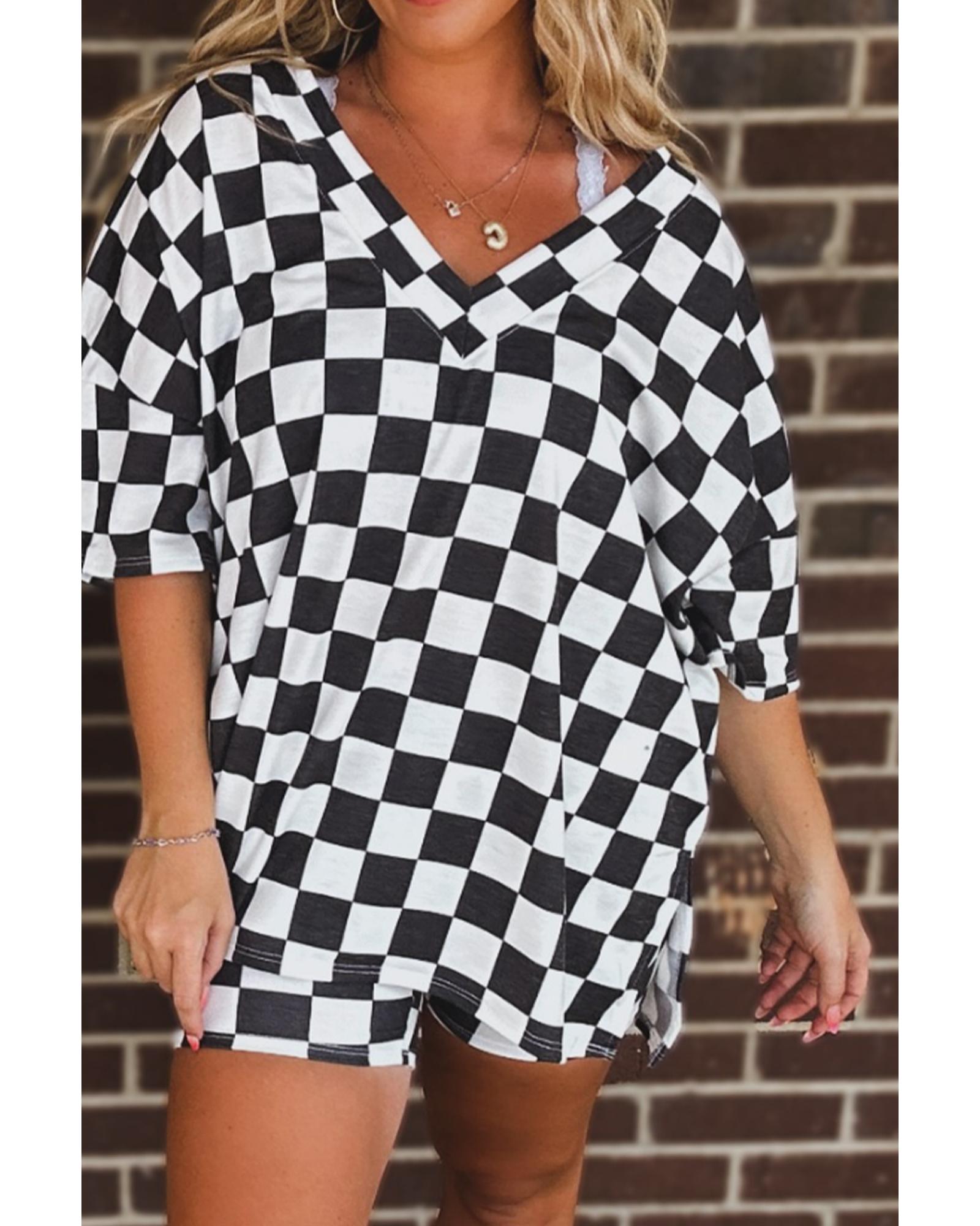 Black Checkered Pattern Tee and Shorts Plus Size Two Piece Set - 3X