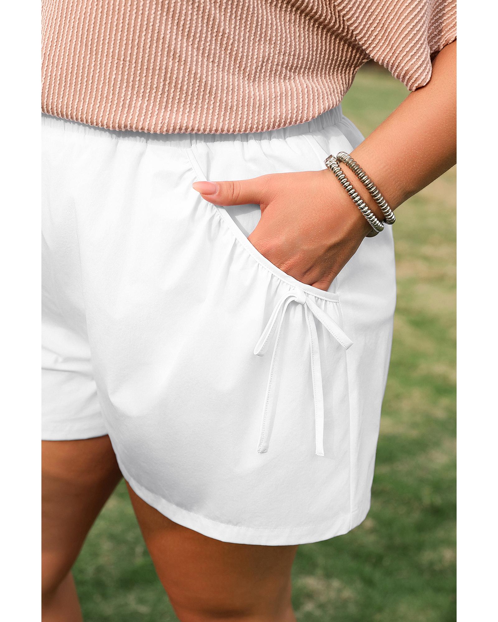 White Bow Decor Pockets Plus Size Shorts - 1X