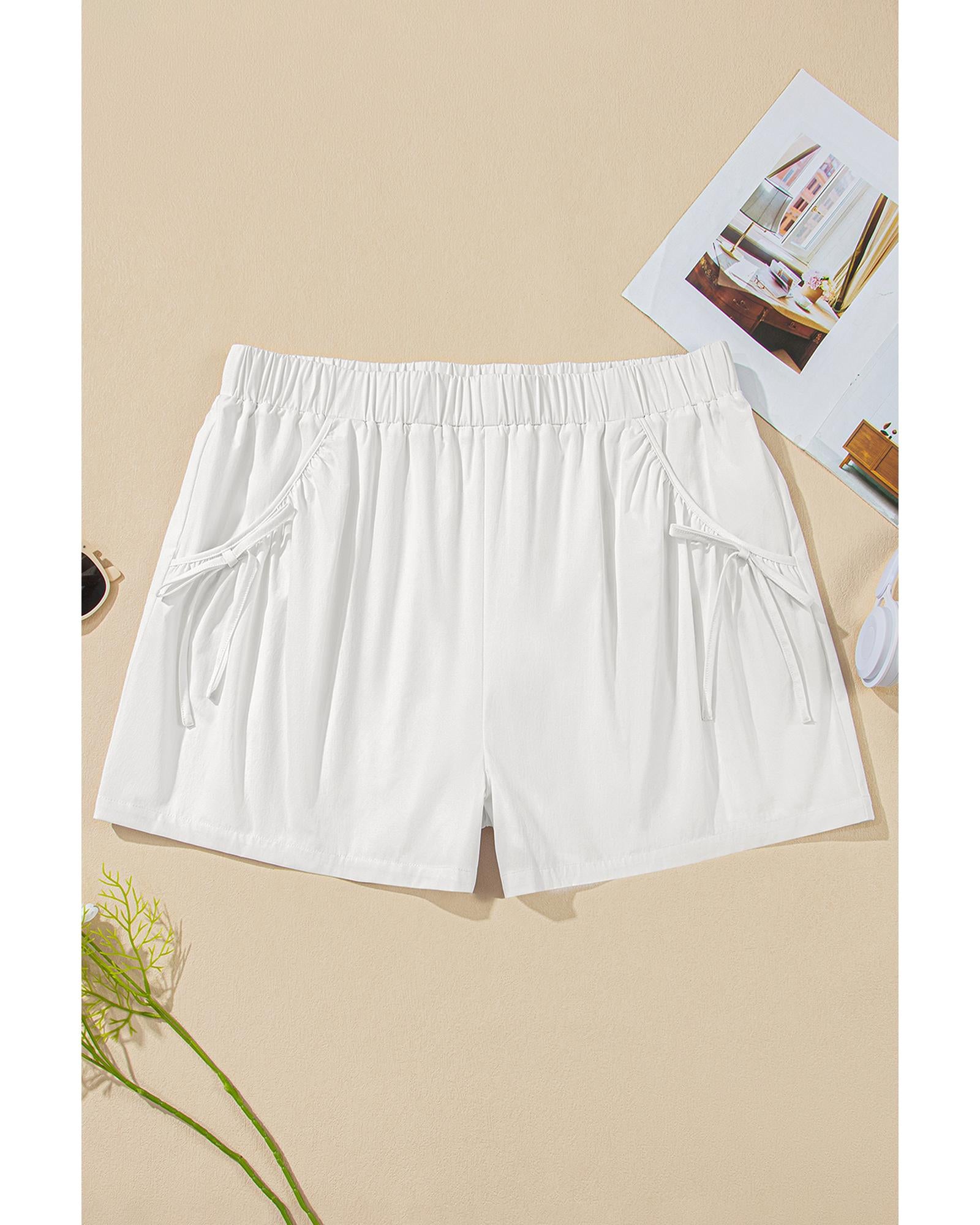 White Bow Decor Pockets Plus Size Shorts - 2X