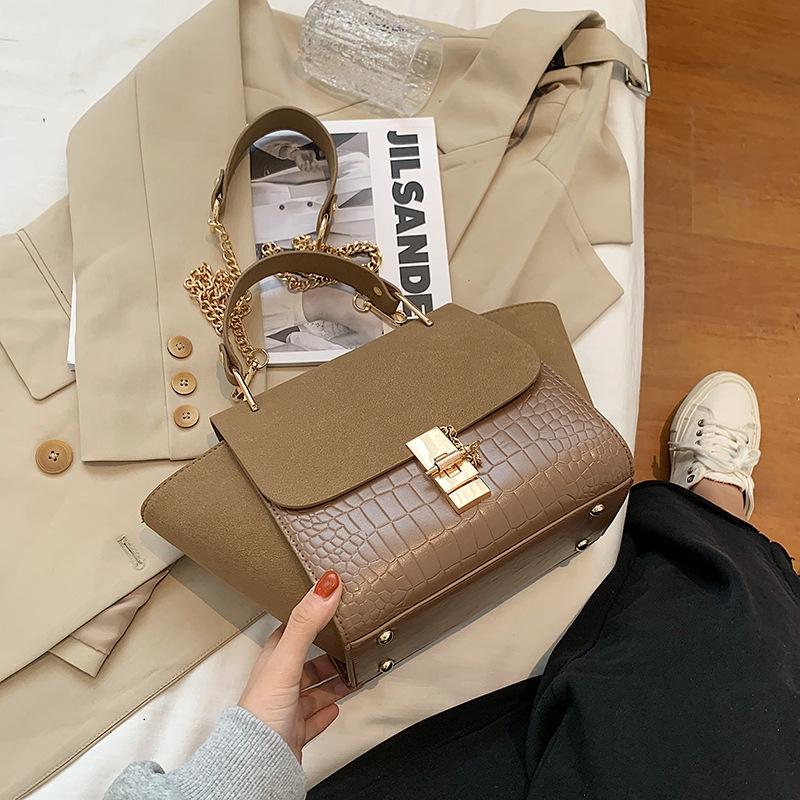 Versatile Vintage Wing Crossbody Bag with Frosted Finish and Chain - Khaki