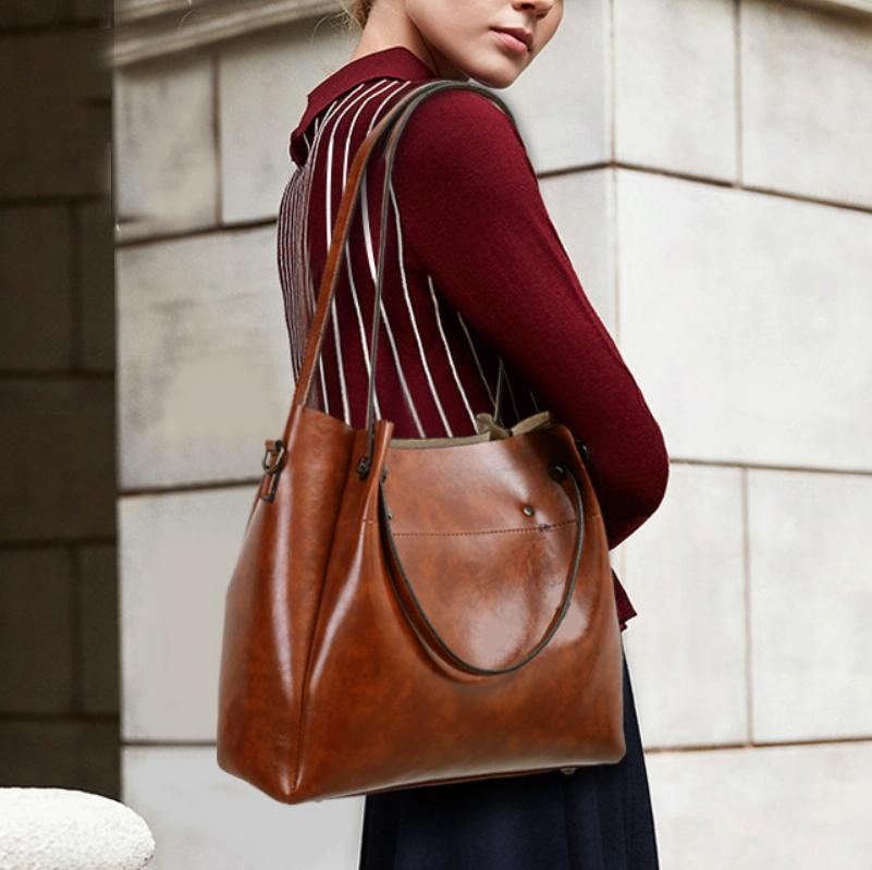 Retro Ladies Handbag - 4-in-1 Fashion Bucket Bag with Large Capacity - Red Eine