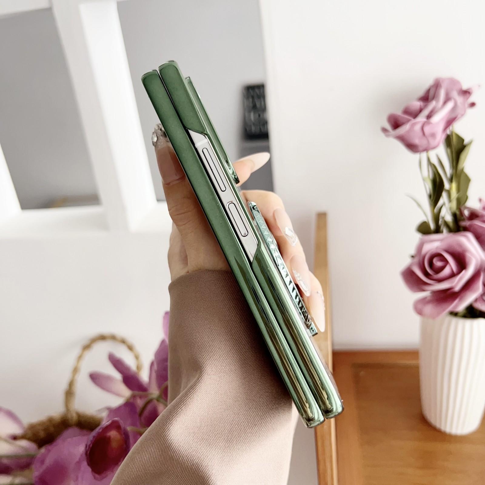 For Samsung Galaxy z Fold4 5G Shockproof Magsafe Holder for Rotating Plating Phone Case - Silver