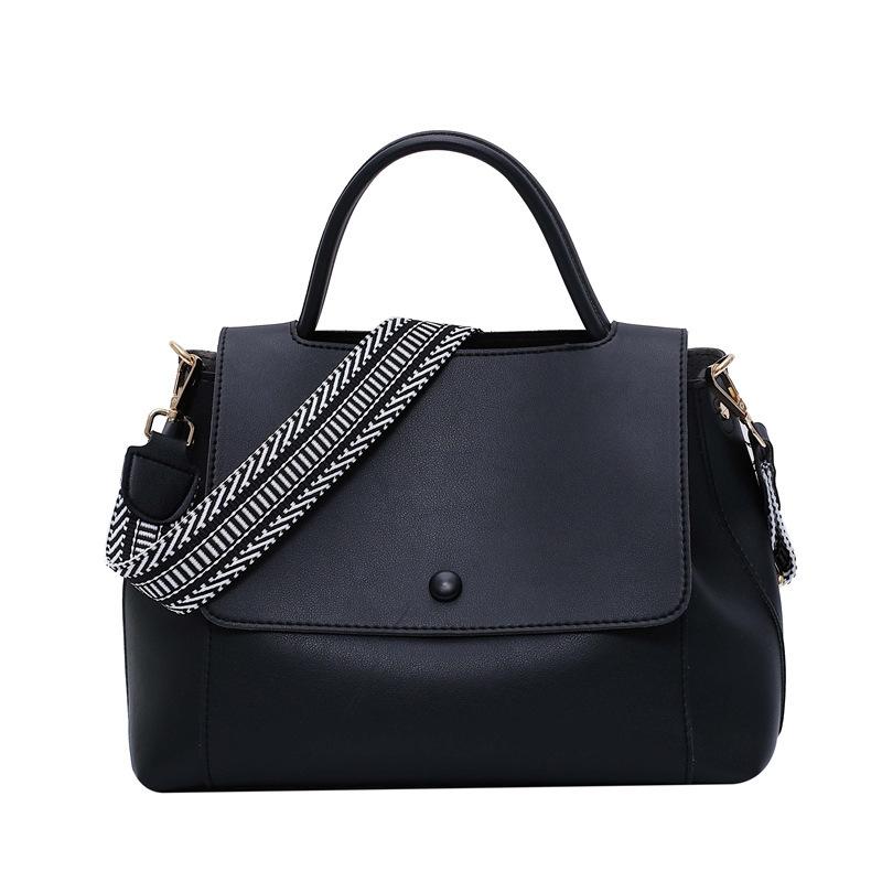 Versatile Autumn / Winter Shoulder Bag For Women - Brown