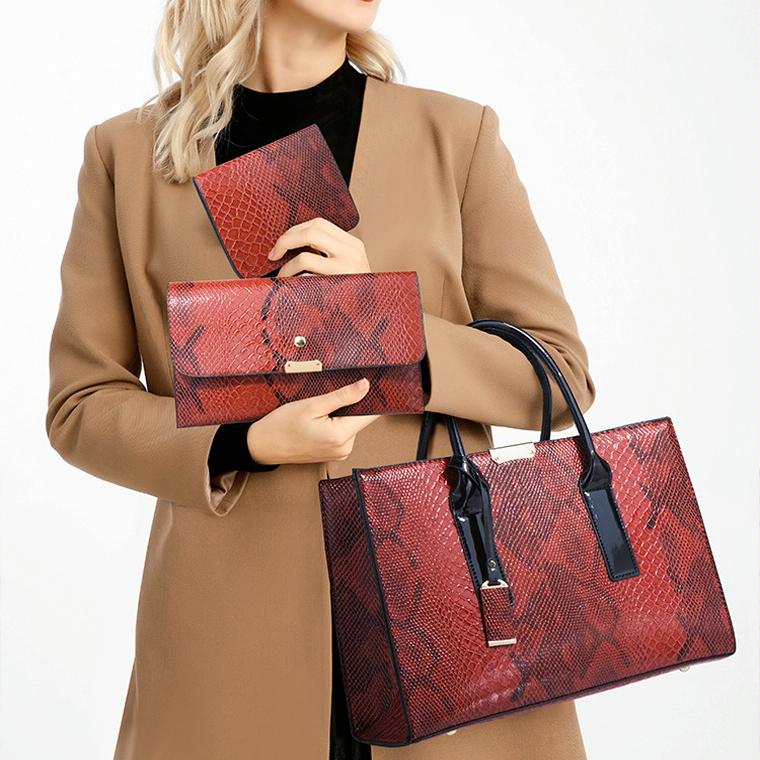 Stylish 3-in-1 Snakeskin Diagonal Handbag - Fashionable and Versatile - Brown