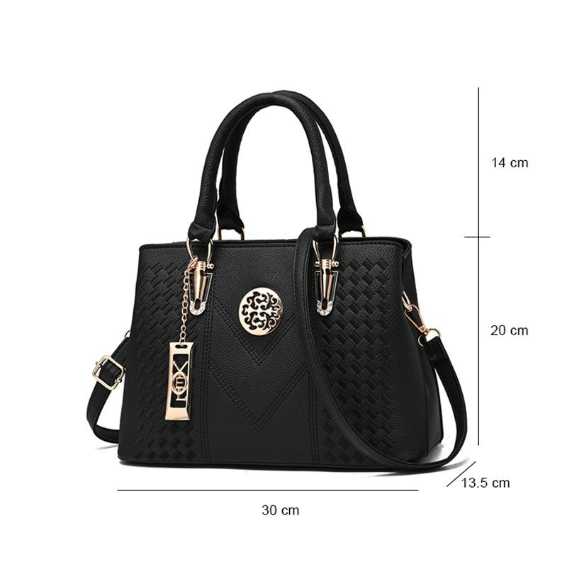 Women Leather Messenger Handbag - Stylish and Functional - Pink