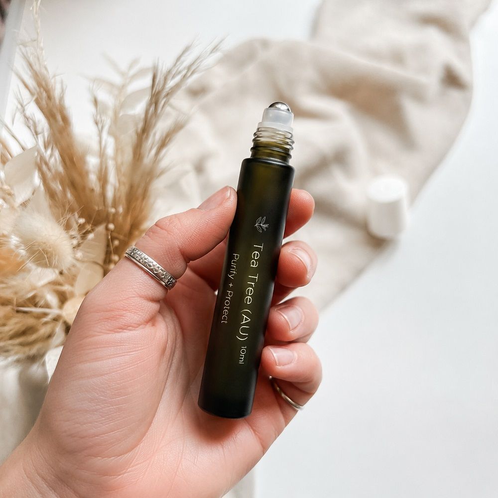 Tea Tree Essential Oil Roller — Clean Energy Reset for Mental Clarity, Focus & Emotional Balance
