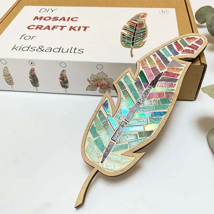 Red-green DIY Mosaic Craft Kit - Wooden Feather Art Set for Kids and Adults