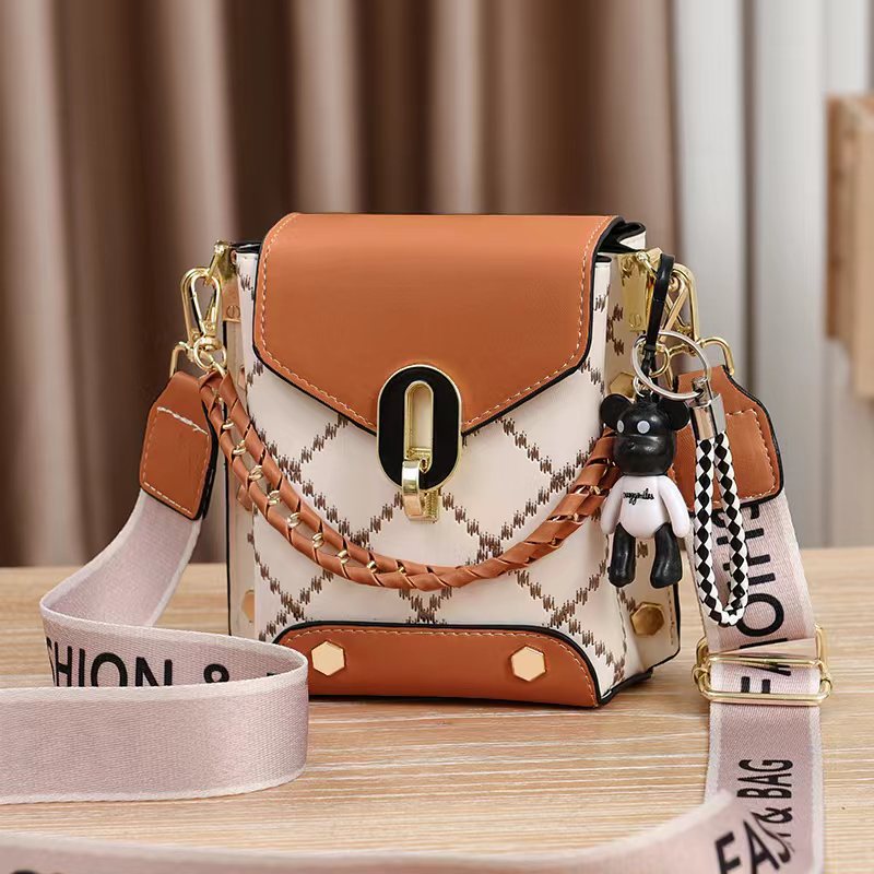Brown Stylish Korean Minimalist Crossbody Bag - Elegant Small Square Shoulder Bag with Phone Pocket