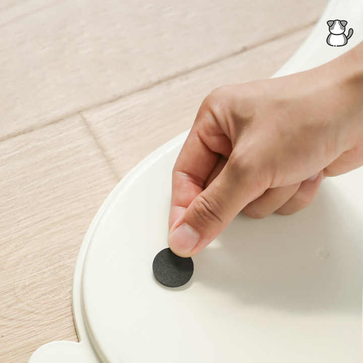 White Non-Slip Pet Feeding Mat - Waterproof Dog & Cat Food Bowl Placemat with Raised Edges