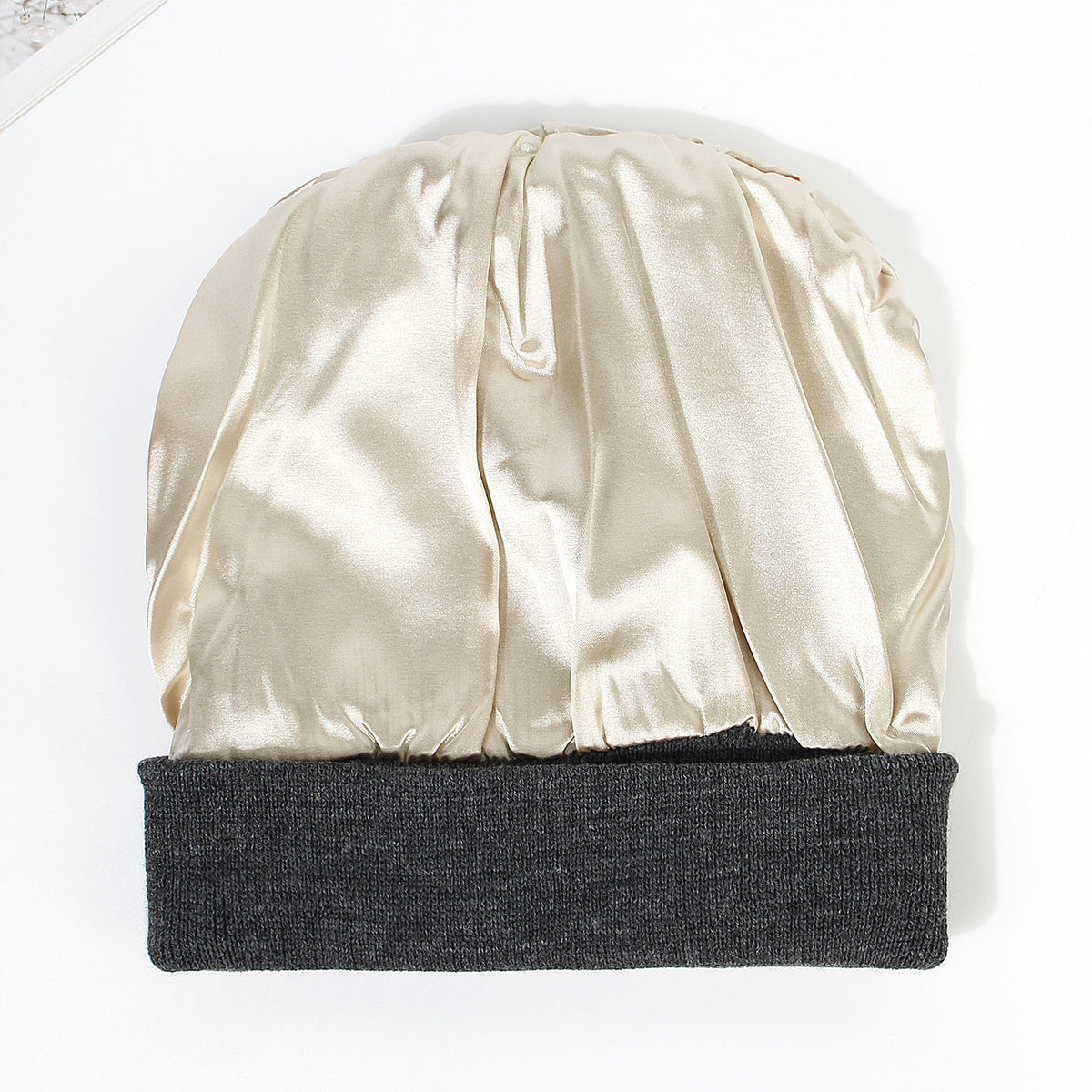 Premium Warm Beanie with Silk Satin Lining(black)