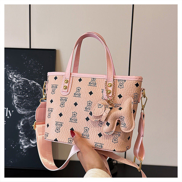 Chic Print Tote Bag with Bear Charm - Versatile Handbag & Crossbody(black)