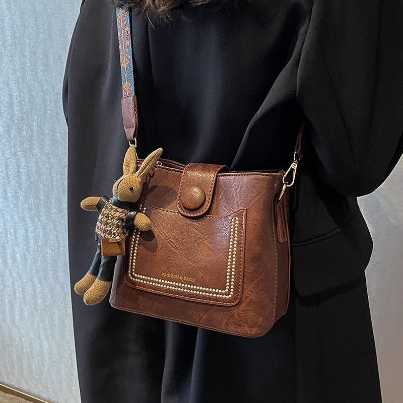 Vintage Style PU Leather Bucket Bag with Wide Patterned Strap & Optional Bunny Charm(green)