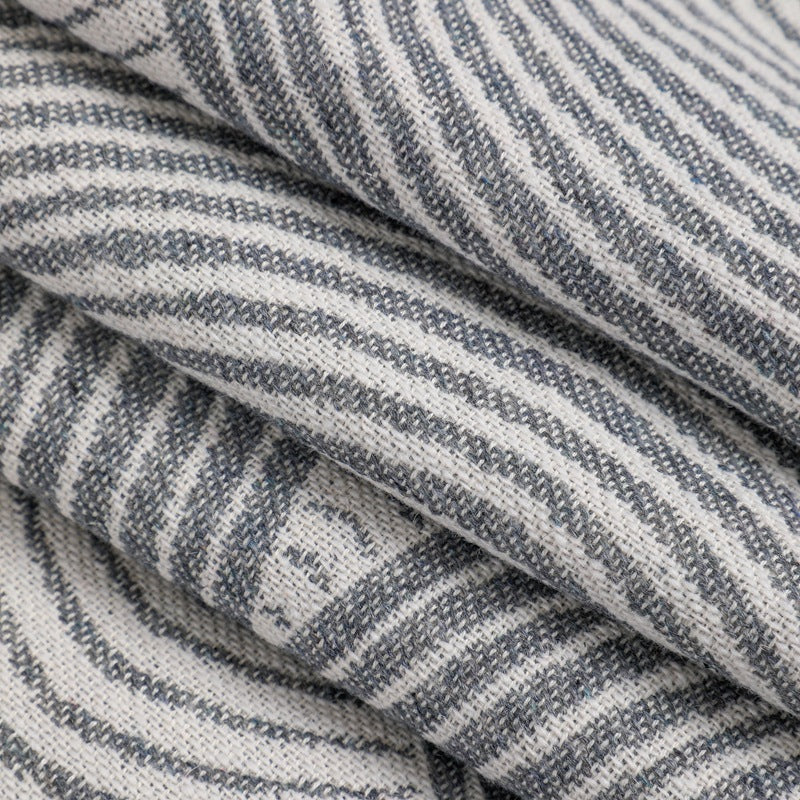 Grey Geometric Print Cape - Cozy Knit Poncho for Women (165x130cm)