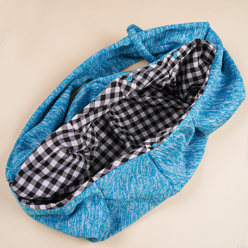 Navy blue Pet Carrier Backpack - Comfortable Shoulder Bag for Cats and Dogs, Ideal for Outdoor Use in Autumn and Winter