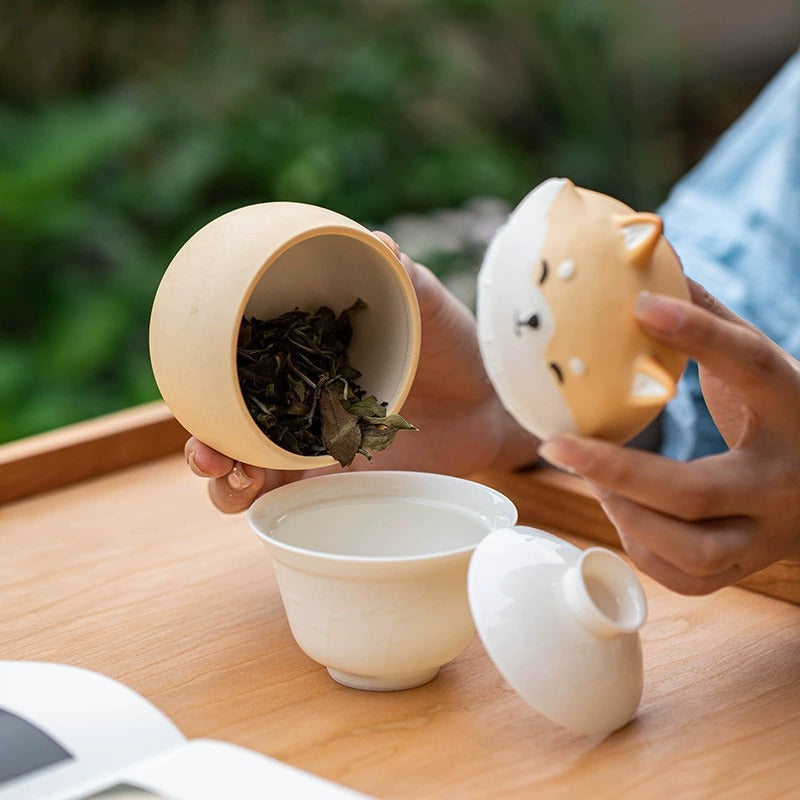 Artisan Ceramic Sealed Storage Jar with Animal Design - Airtight Tea Preservation & Decorative Accent(pink)