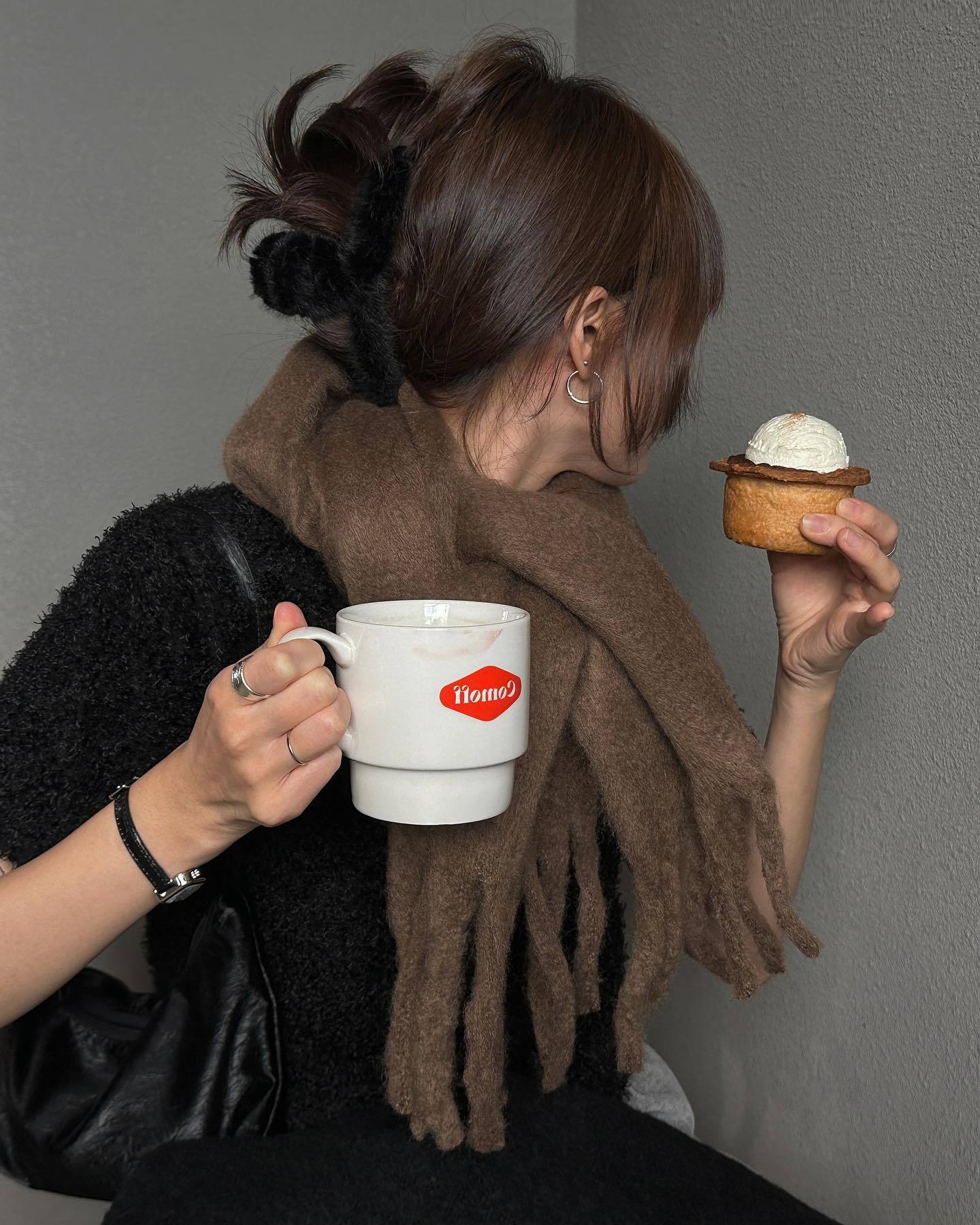 2pc Luxuriously Soft Winter Scarf with Tassel Fringe - Ultra Cozy & Warm Neck Wrap(Lake Blue)