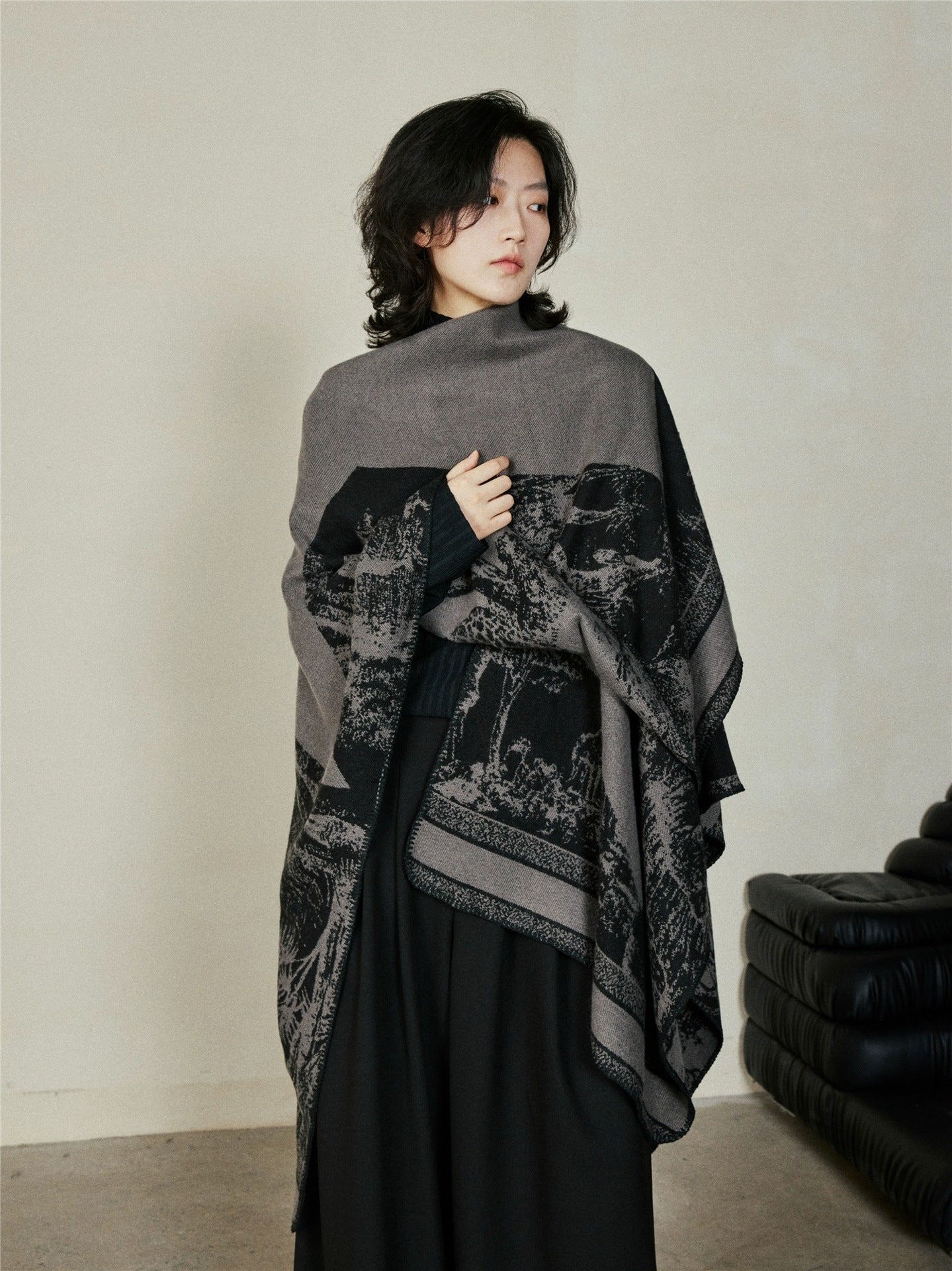 Faux Cashmere Shawl (Qingming Scroll Print) - Purple Cyan, 160*135cm