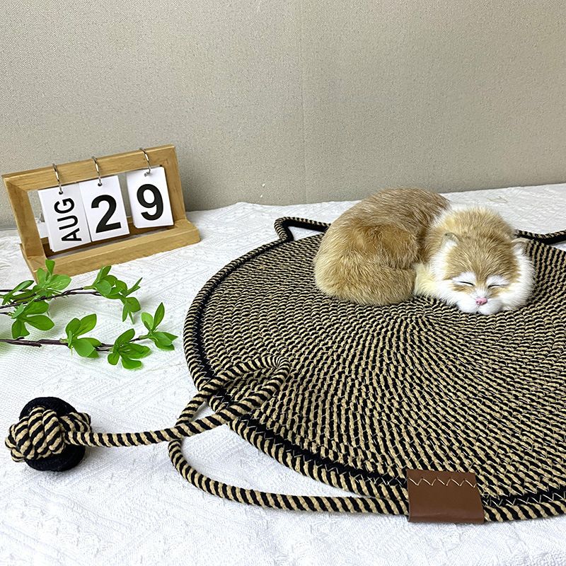 Blue Durable Cat Scratching Mat with Attached Toy Ball - Washable and Multi-Functional, Ideal for Cats' Scratching and Sleeping - 50cm Diameter