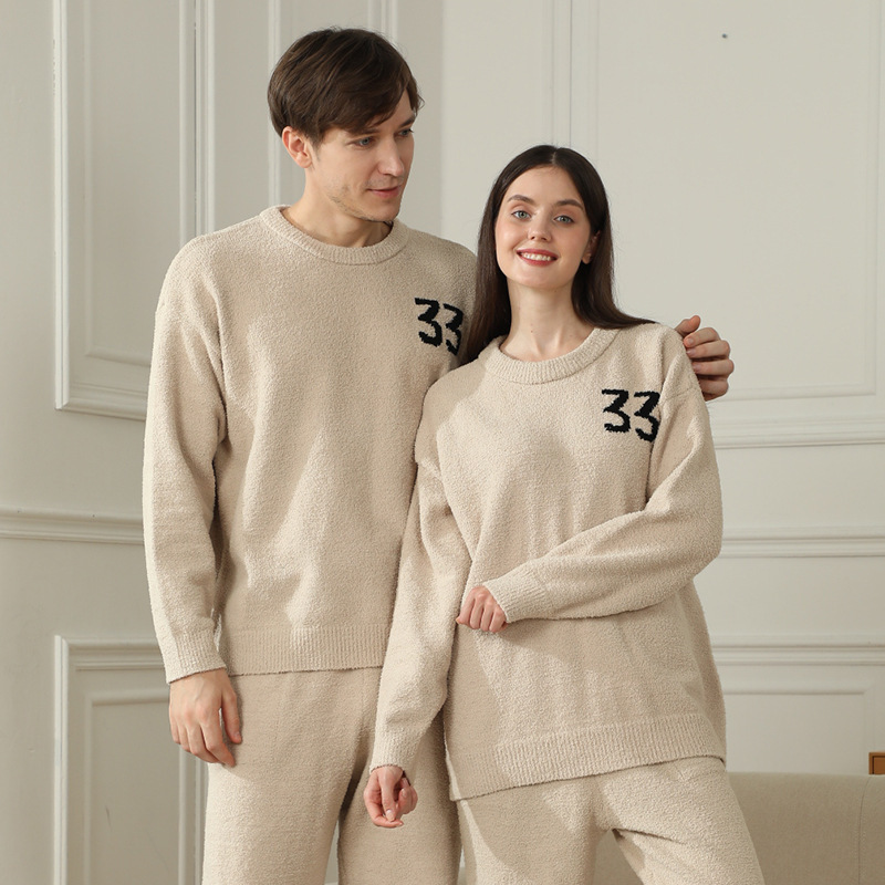 Khaki Men's Warm & Cozy Semi-Flannel Couple's Pajamas — Knitted Digital Pattern, Soft Fleece Fabric, Pullover Style: The Ideal Choice for Loungewear in Autumn and Winter