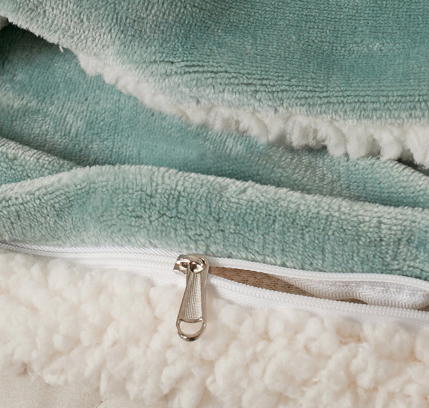 2-in-1 Teddy Sherpa Quilt Cover Set (Sage Green, Single)